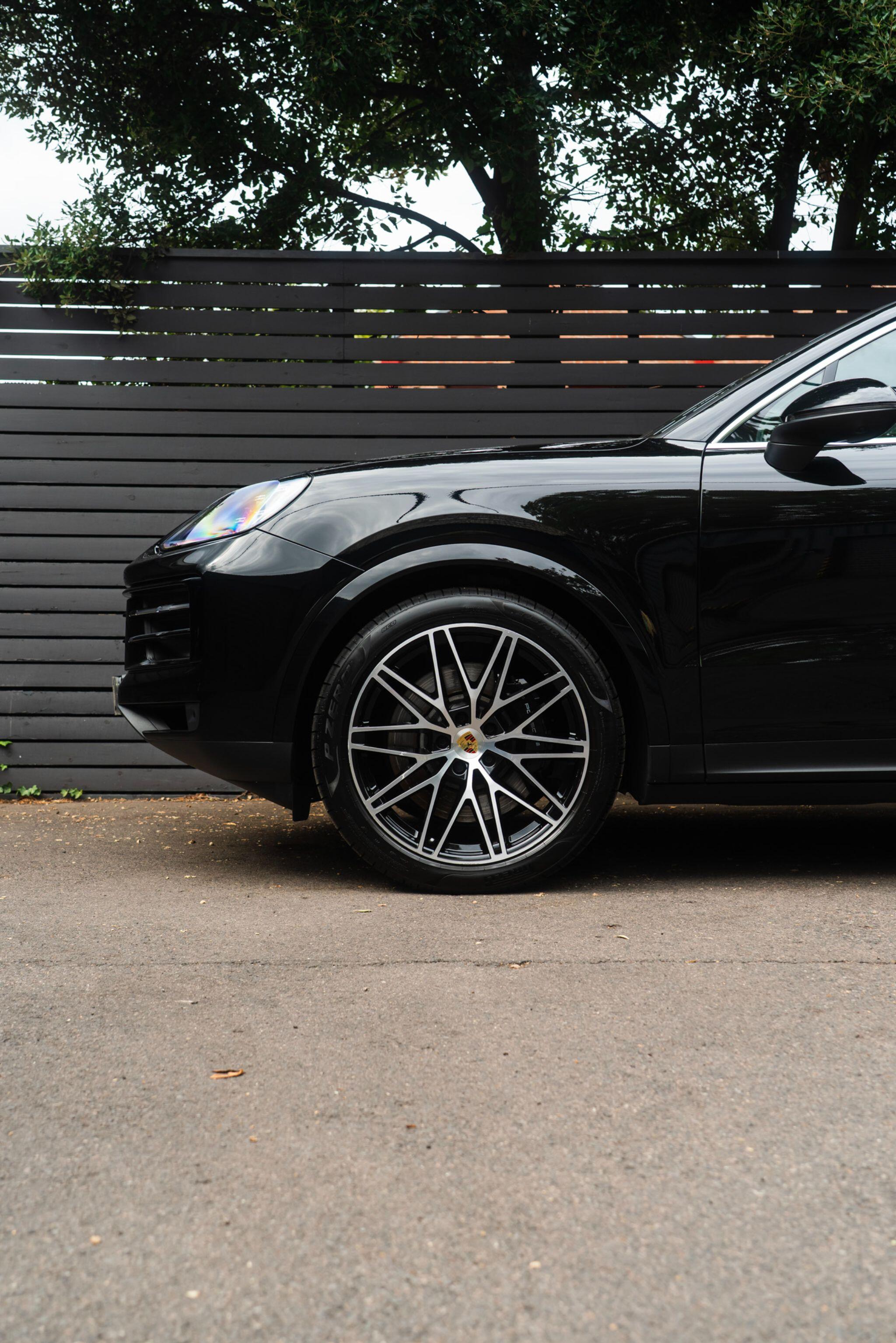 Porsche Cayenne view 65