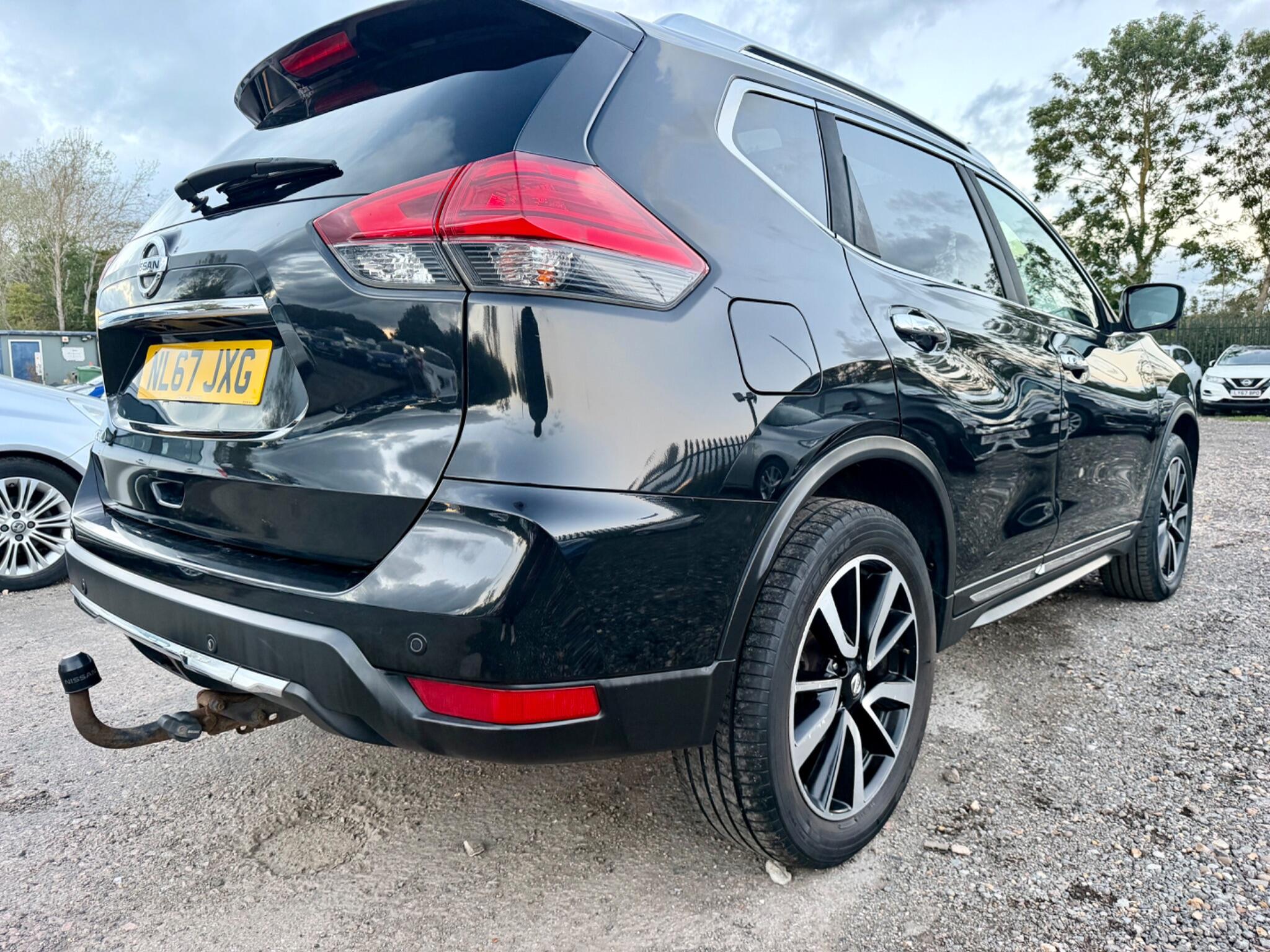 Nissan X-Trail view 21
