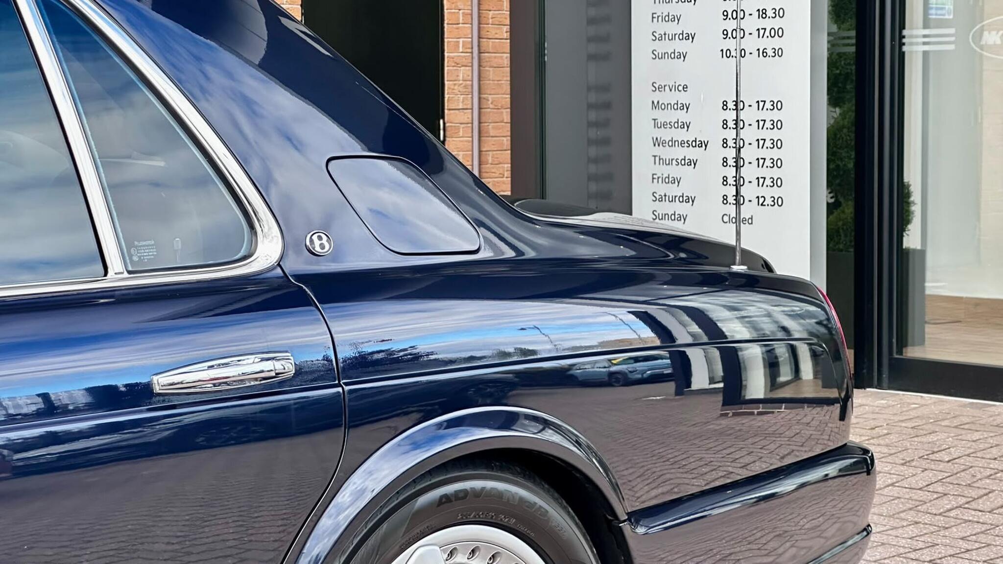 Bentley Arnage view 19