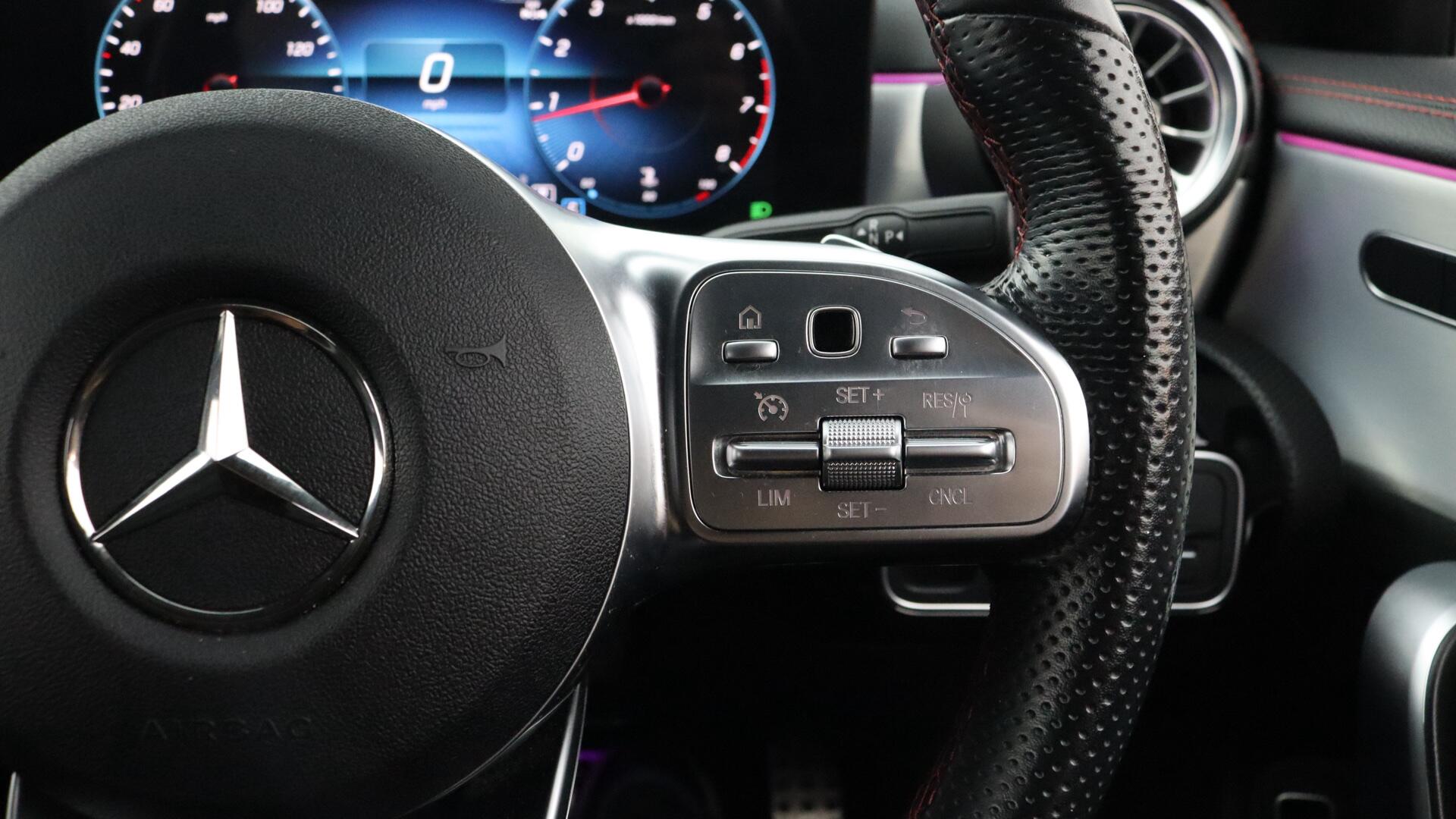 Mercedes-Benz Cla view 17