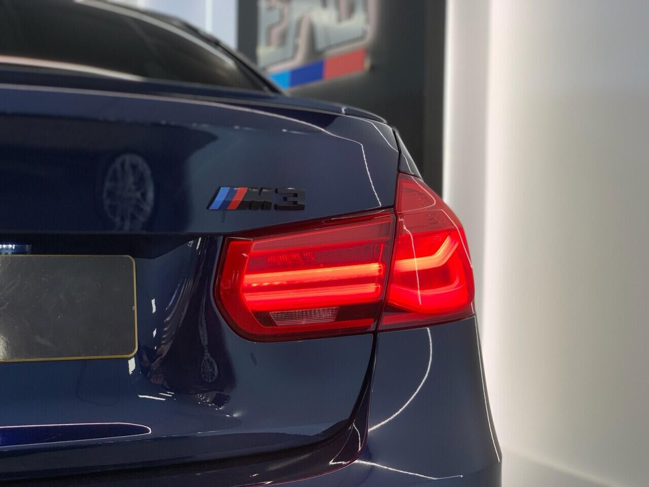 BMW M3 view 9