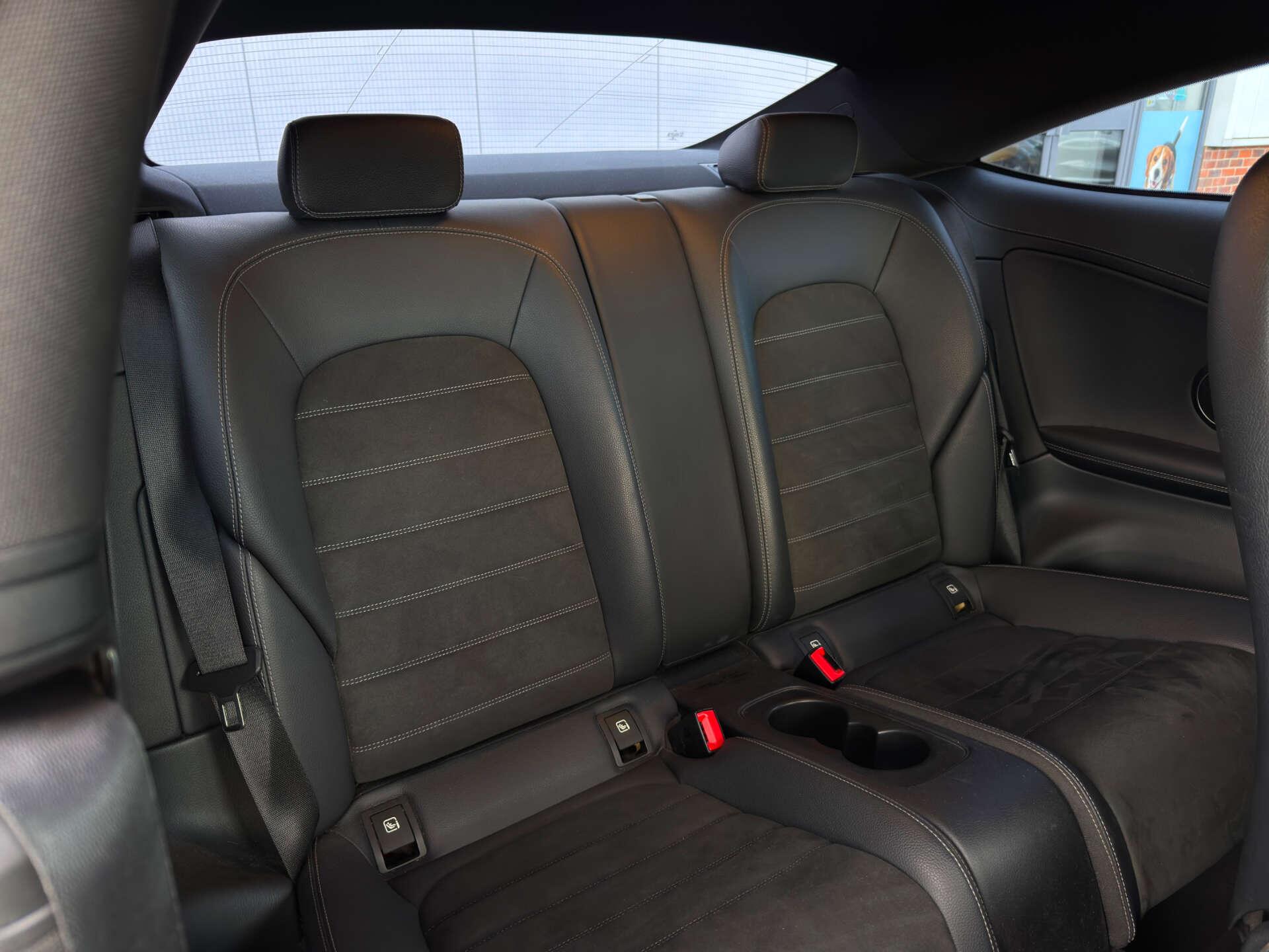 Mercedes-Benz C Class view 15