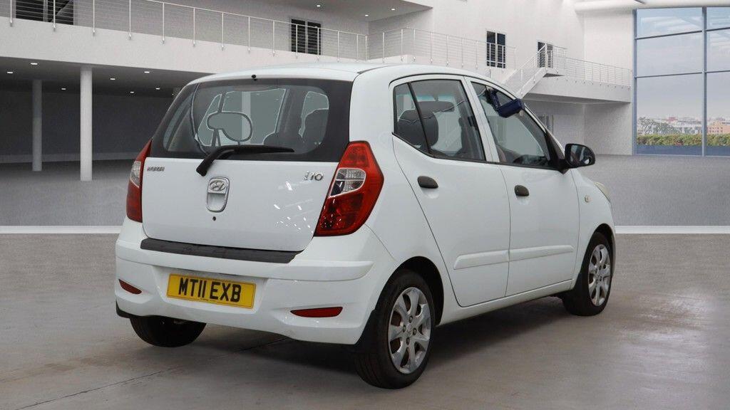 Hyundai i10 view 11