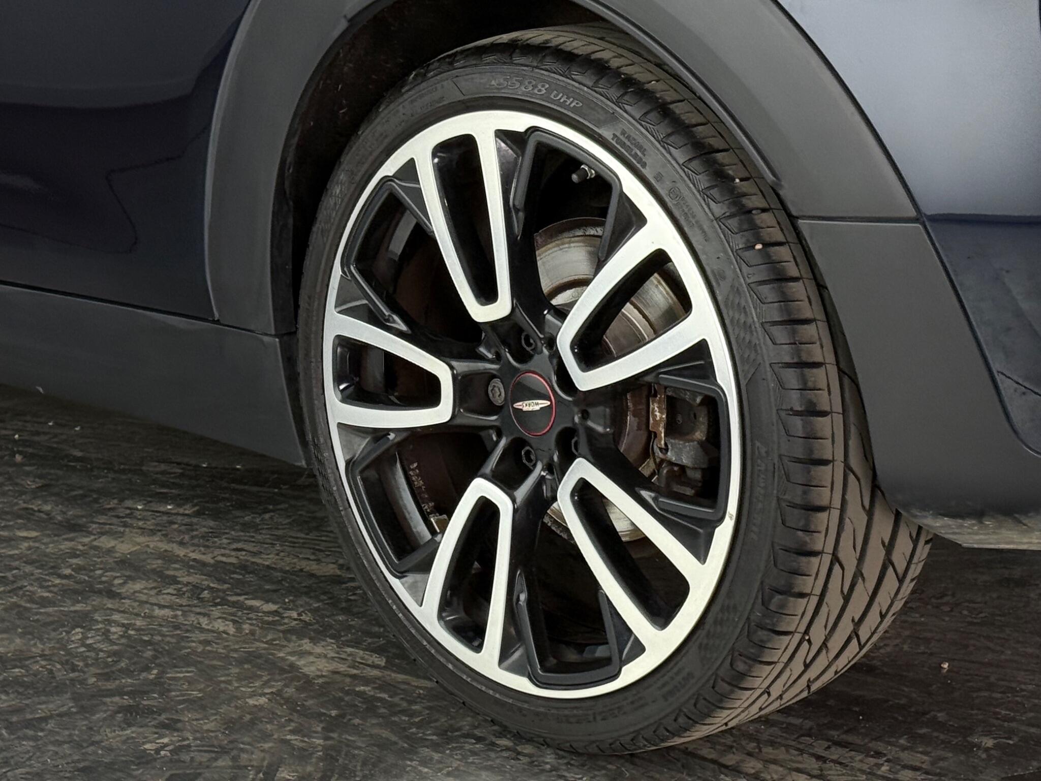 MINI Clubman view 11