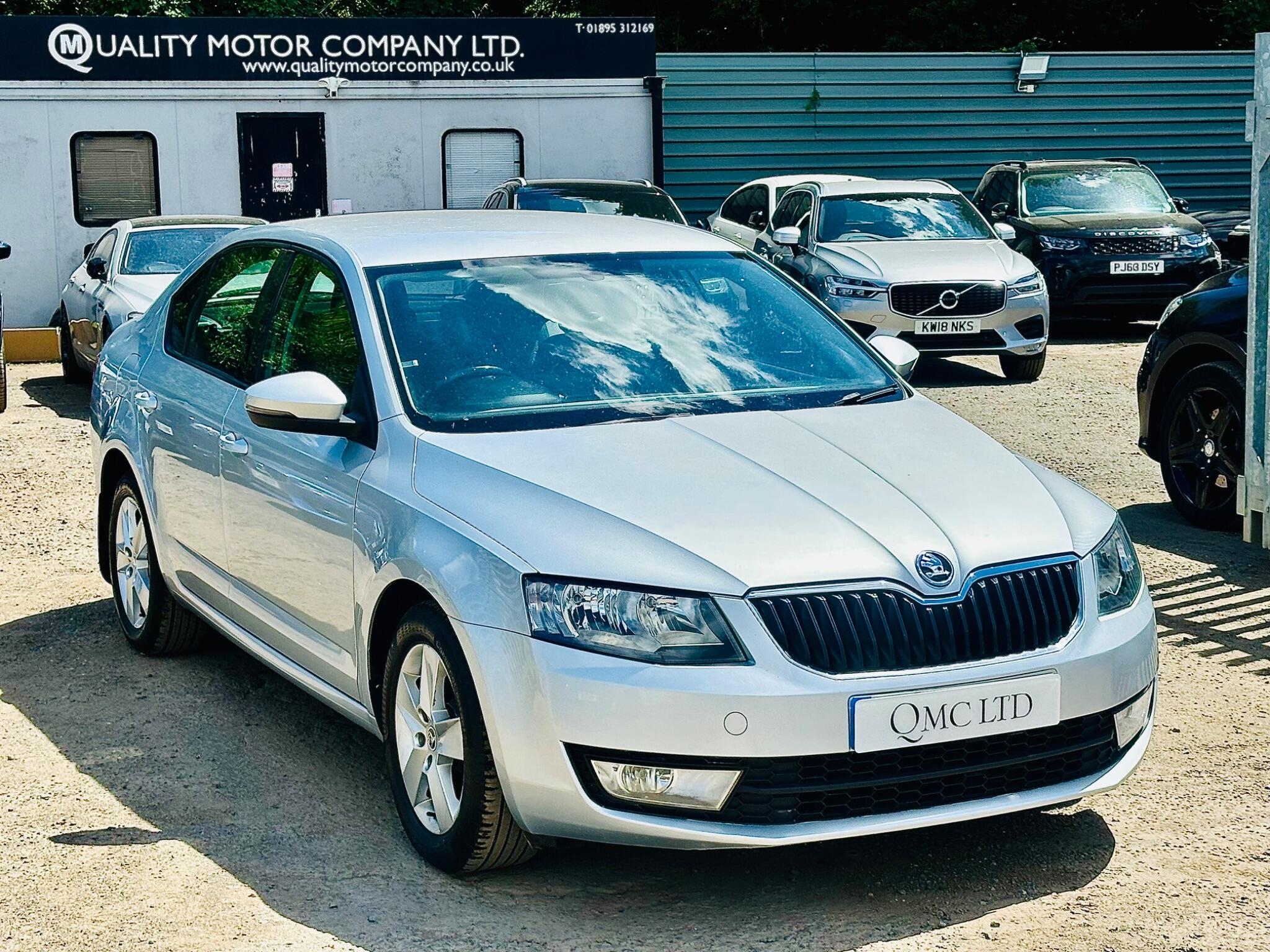 Skoda Octavia main image