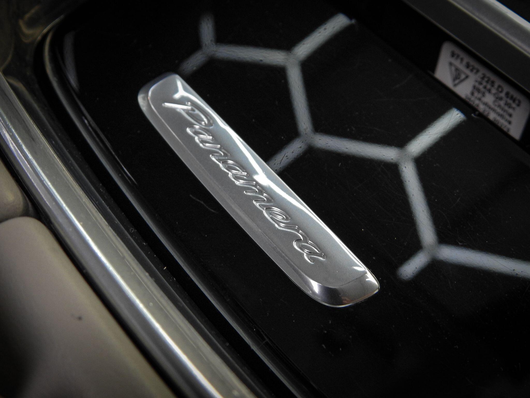 Porsche Panamera view 37