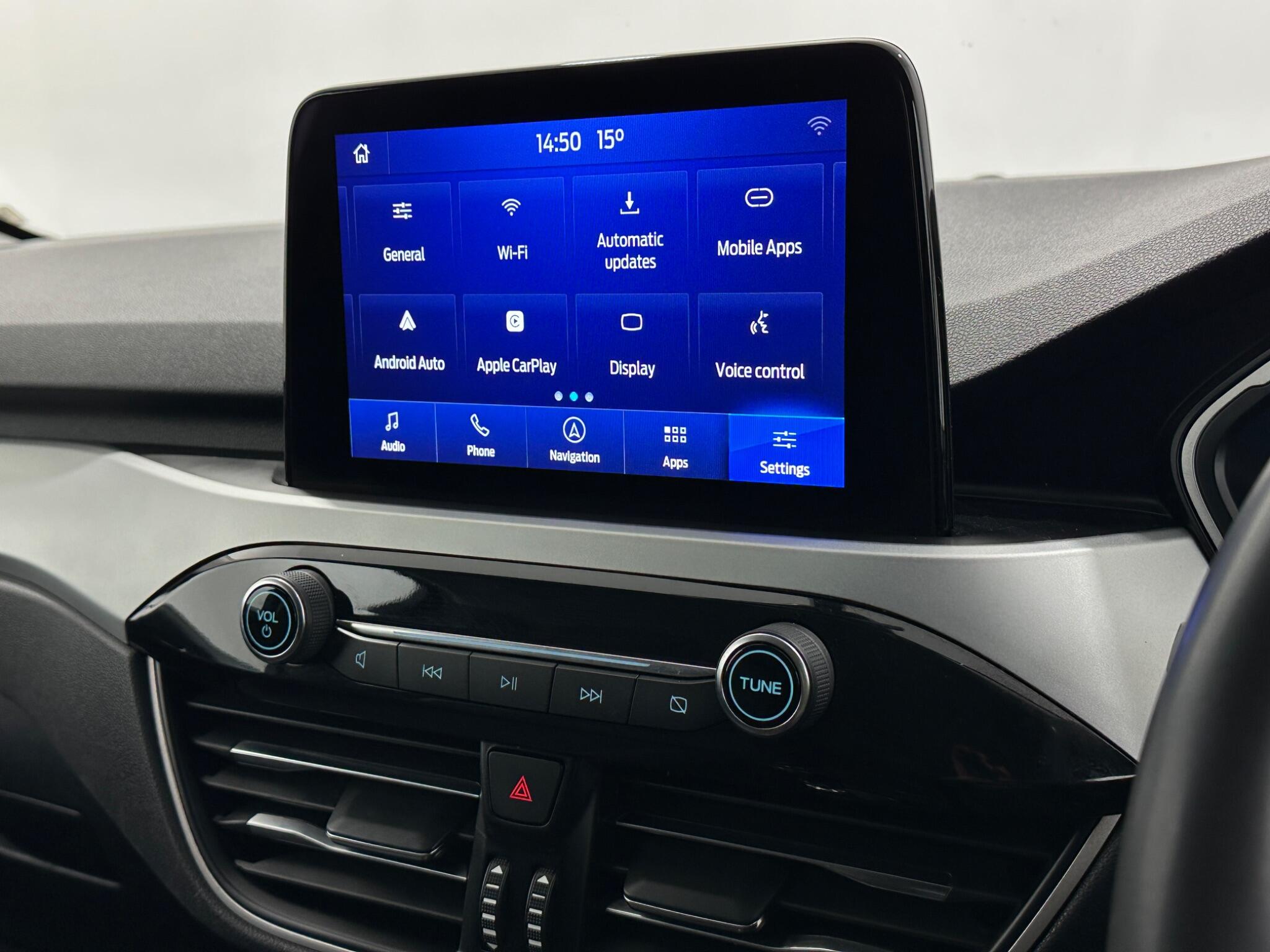 Ford Kuga view 24