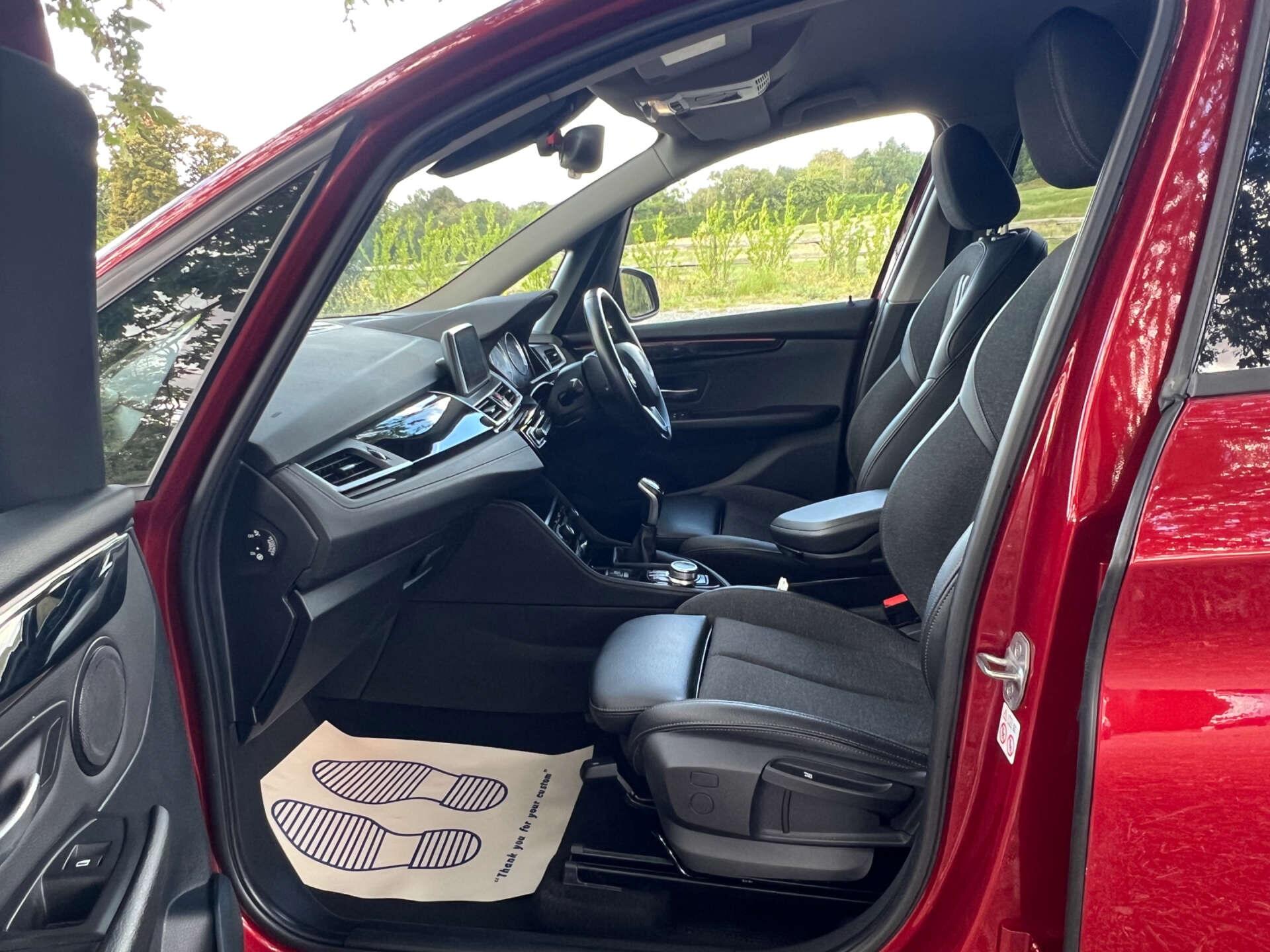 BMW 2 Series view 40