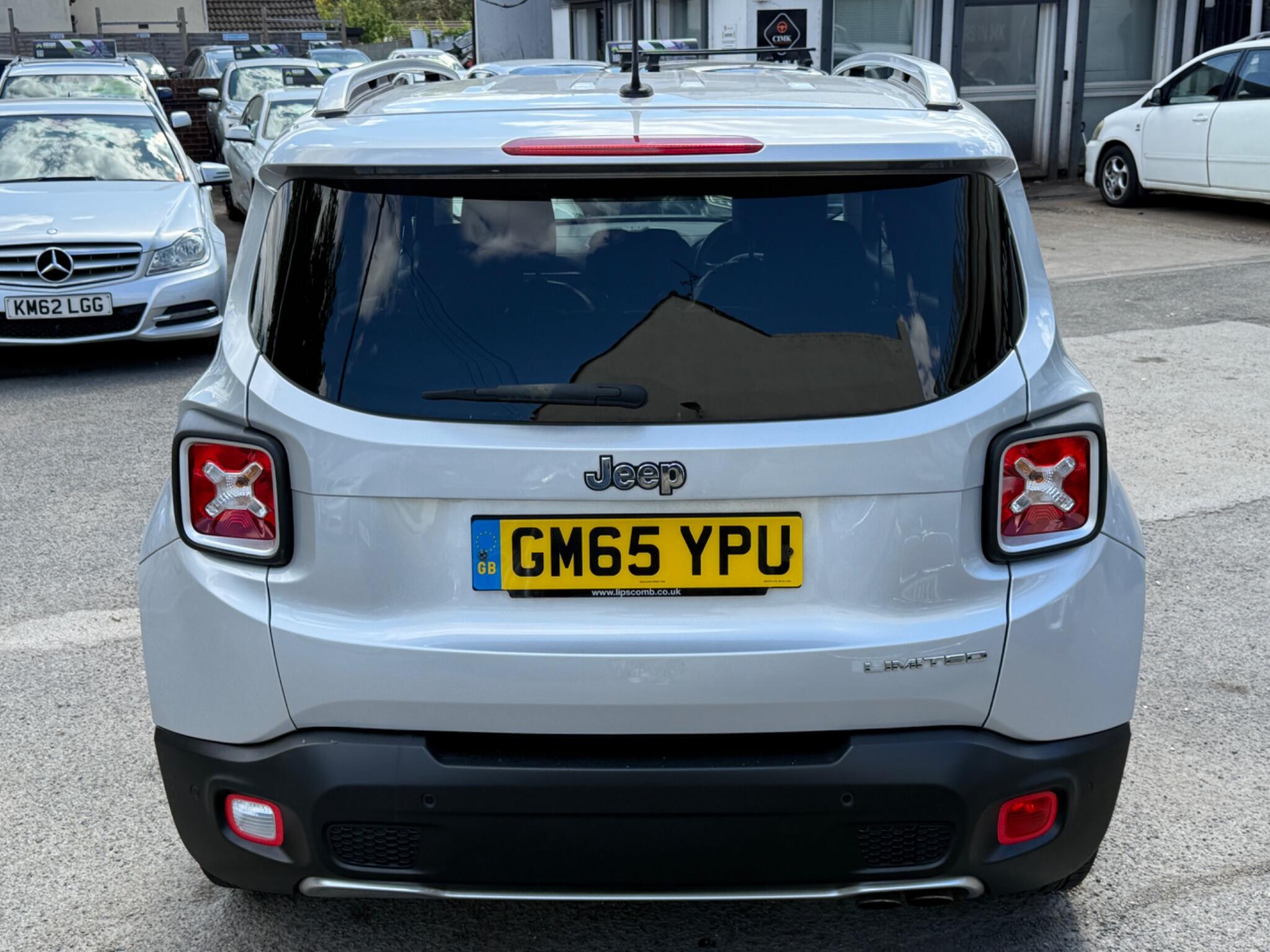 Jeep Renegade - Image 16