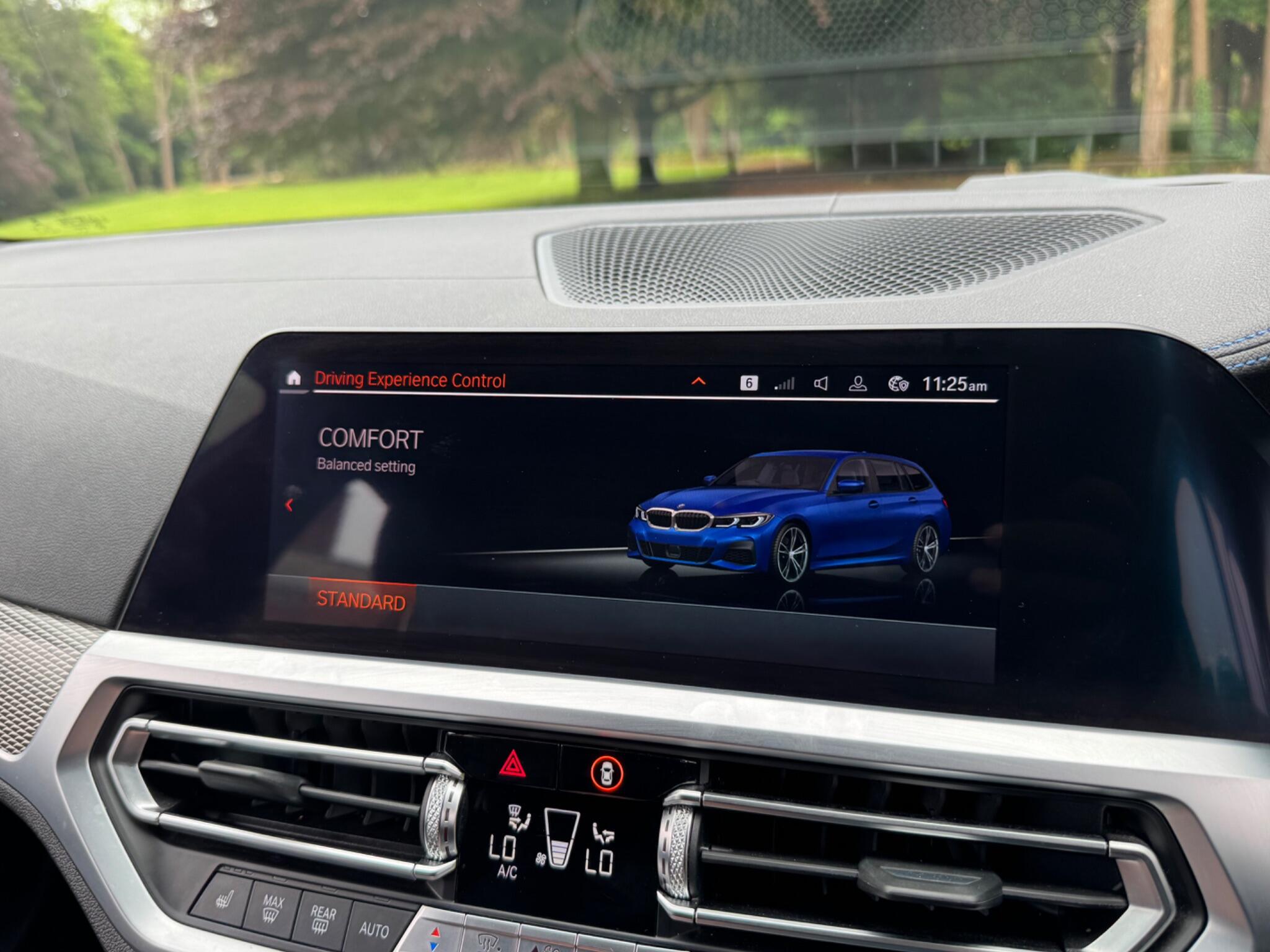 BMW 3 Series view 31