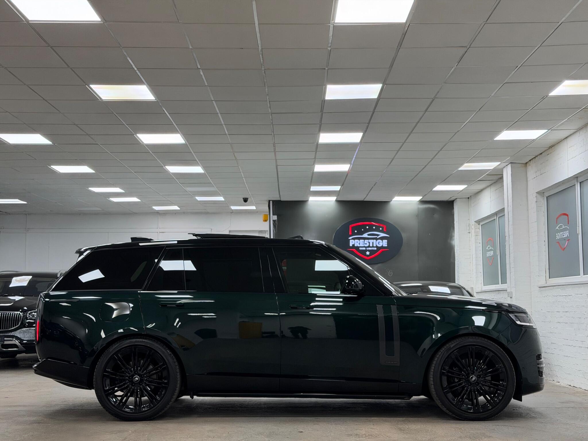 Land Rover Range Rover view 7