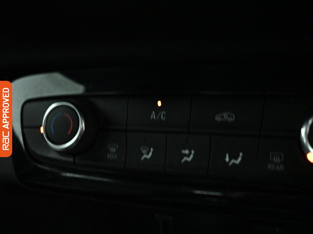 Vauxhall Corsa view 18