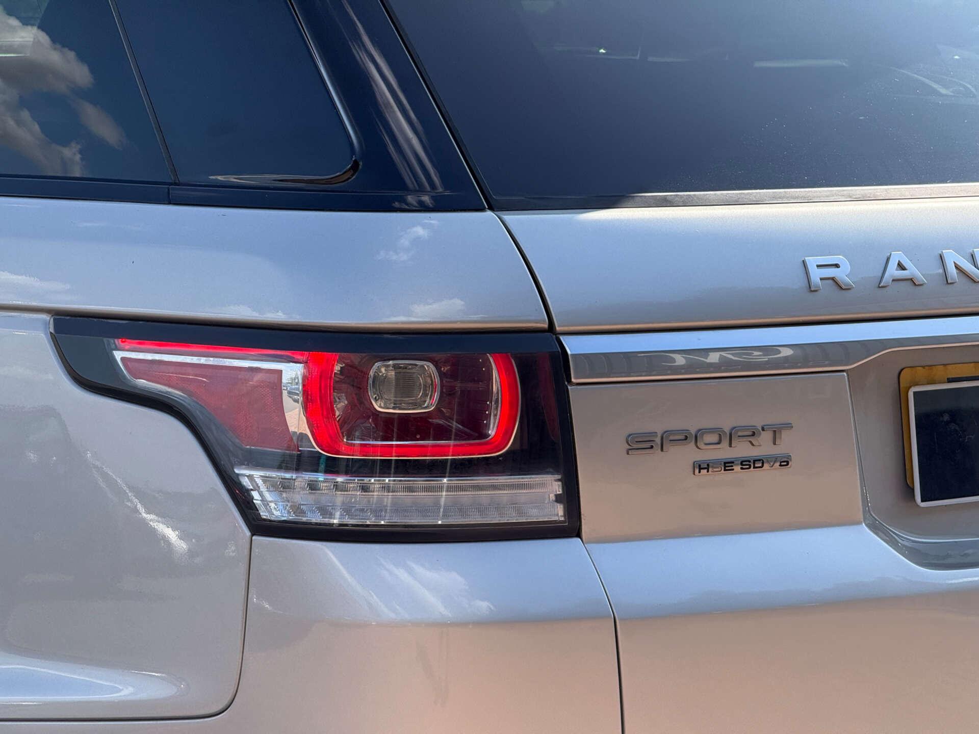 Land Rover Range Rover Sport view 26