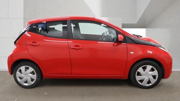 Toyota Aygo view 5