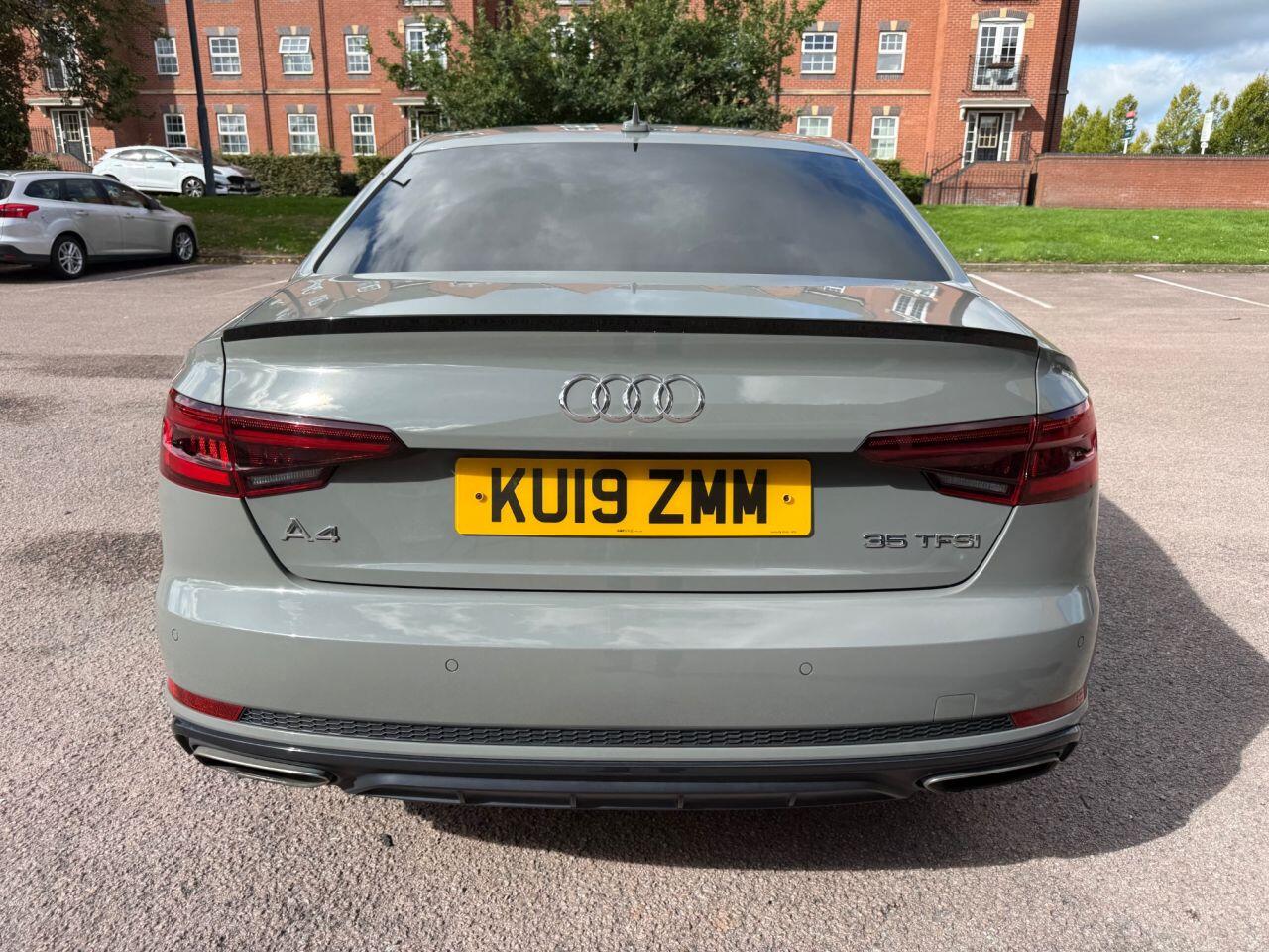Audi A4 view 41