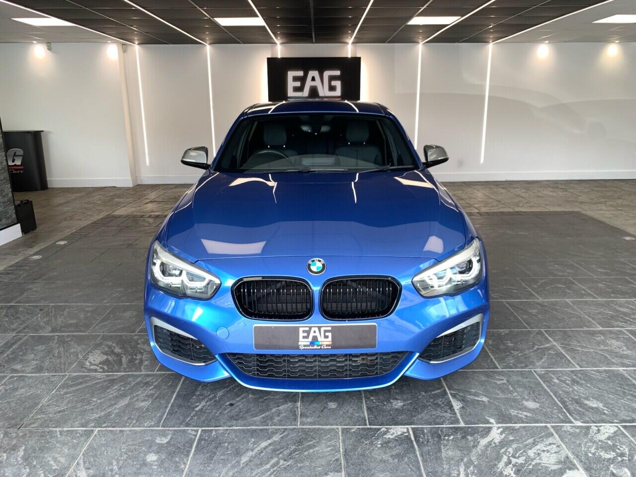 BMW 1 Series view 12