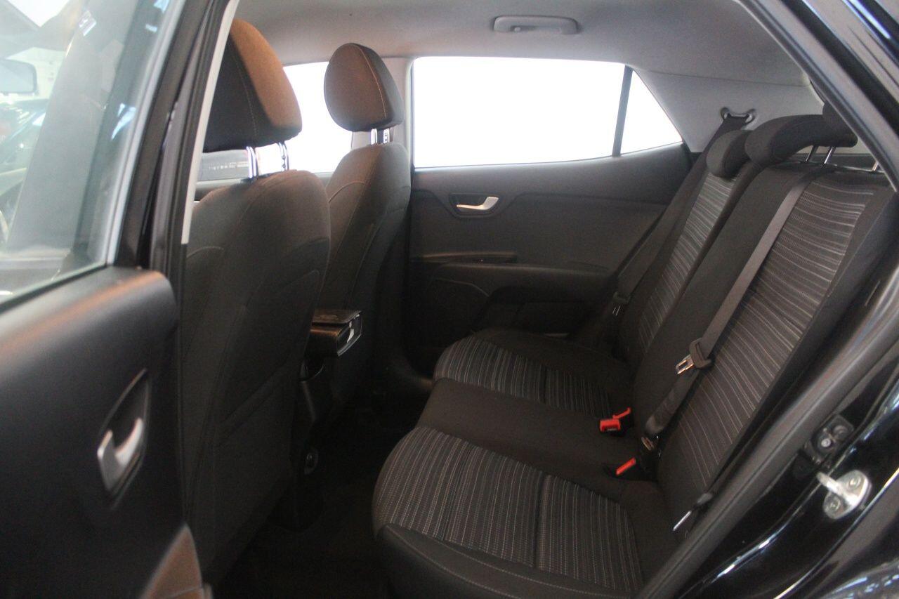 Kia Stonic view 48