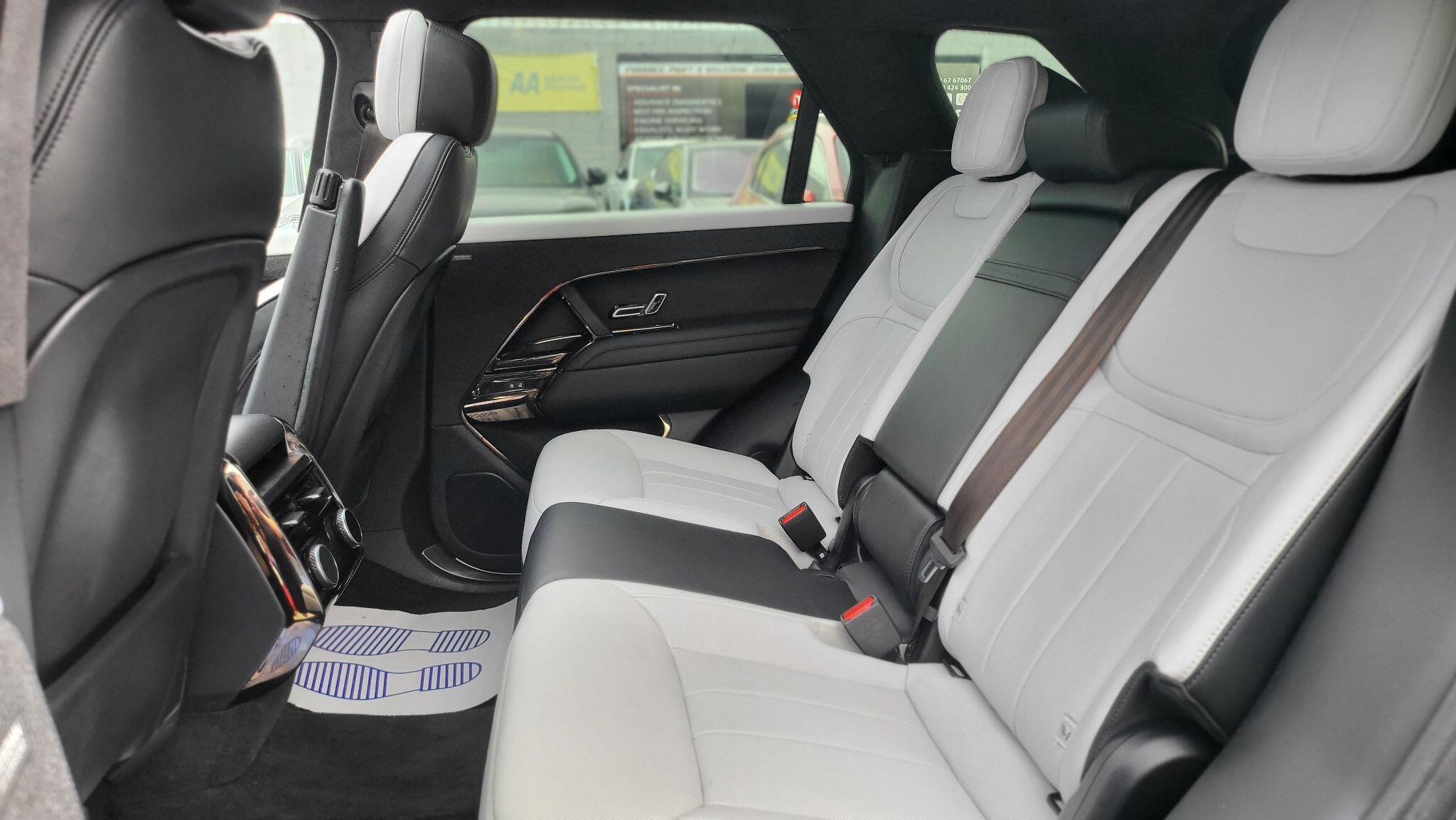 Land Rover Range Rover Sport view 20