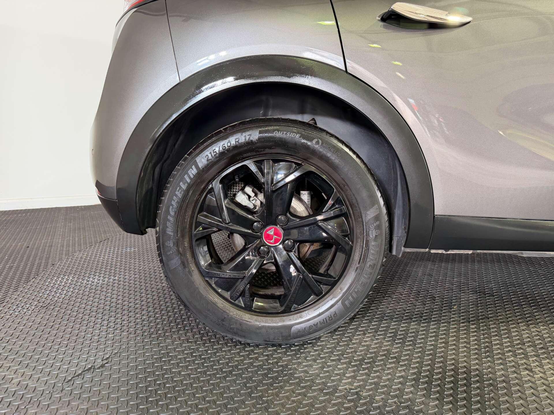 DS Automobiles DS 3 Crossback view 61