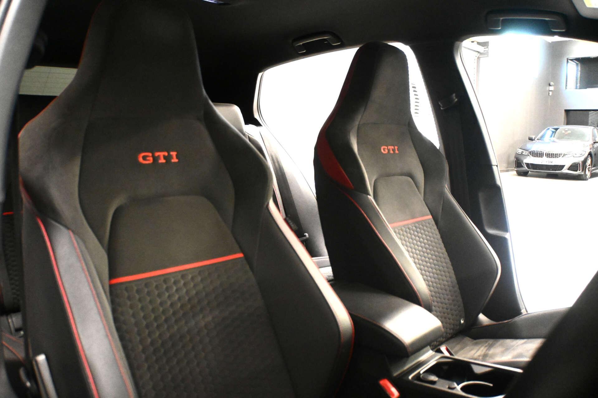 Volkswagen Golf view 29