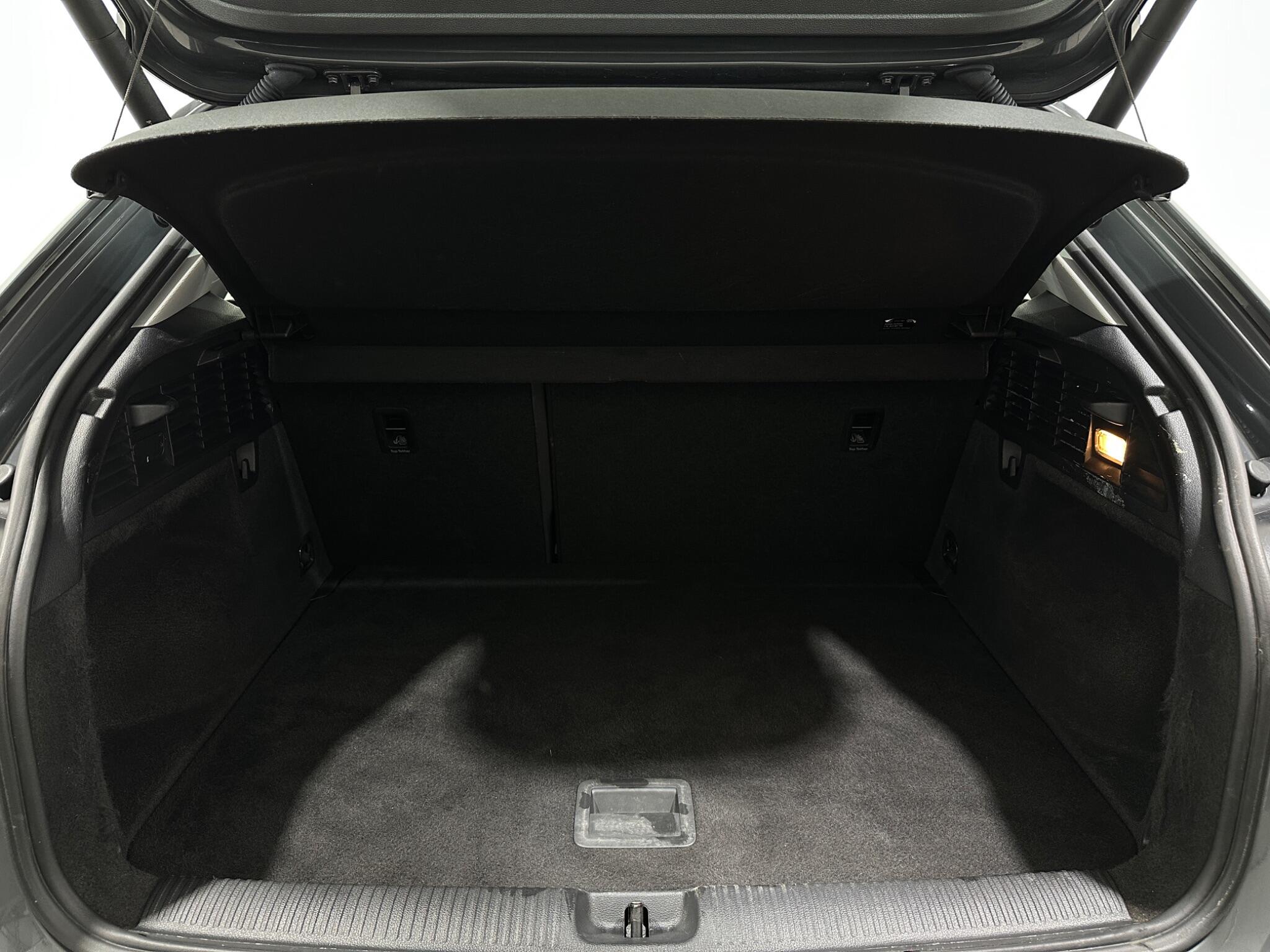 Audi Q2 view 47