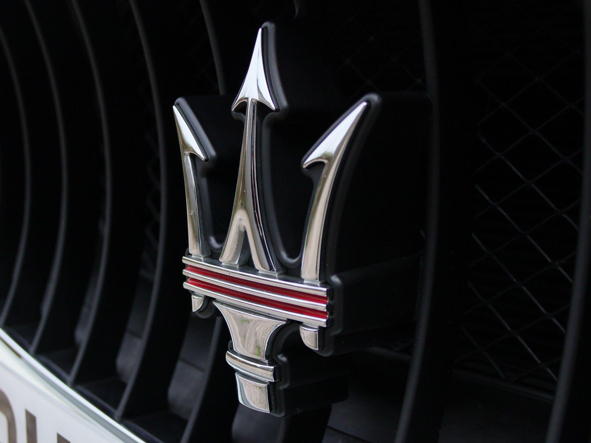 Maserati Grancabrio view 63