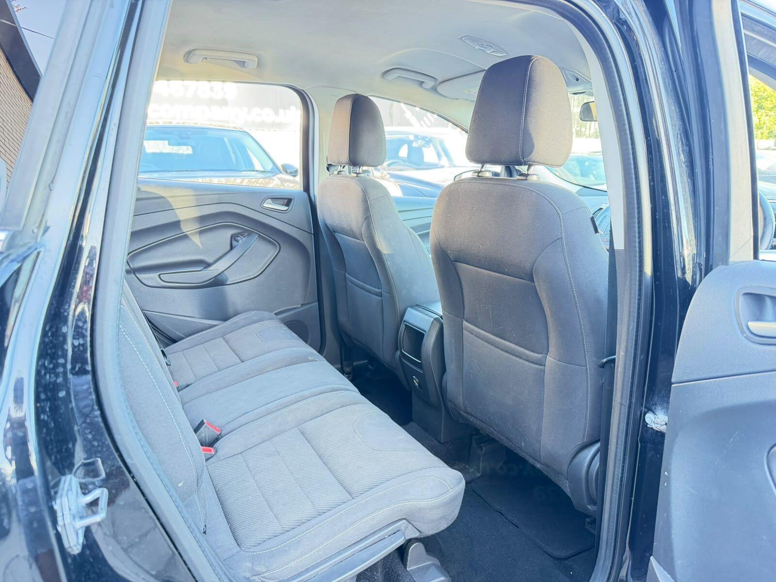 Ford Kuga view 15