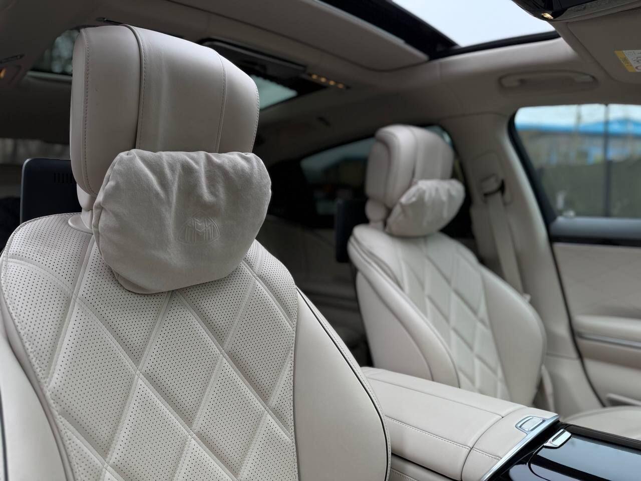 Mercedes-Benz S-Class view 7