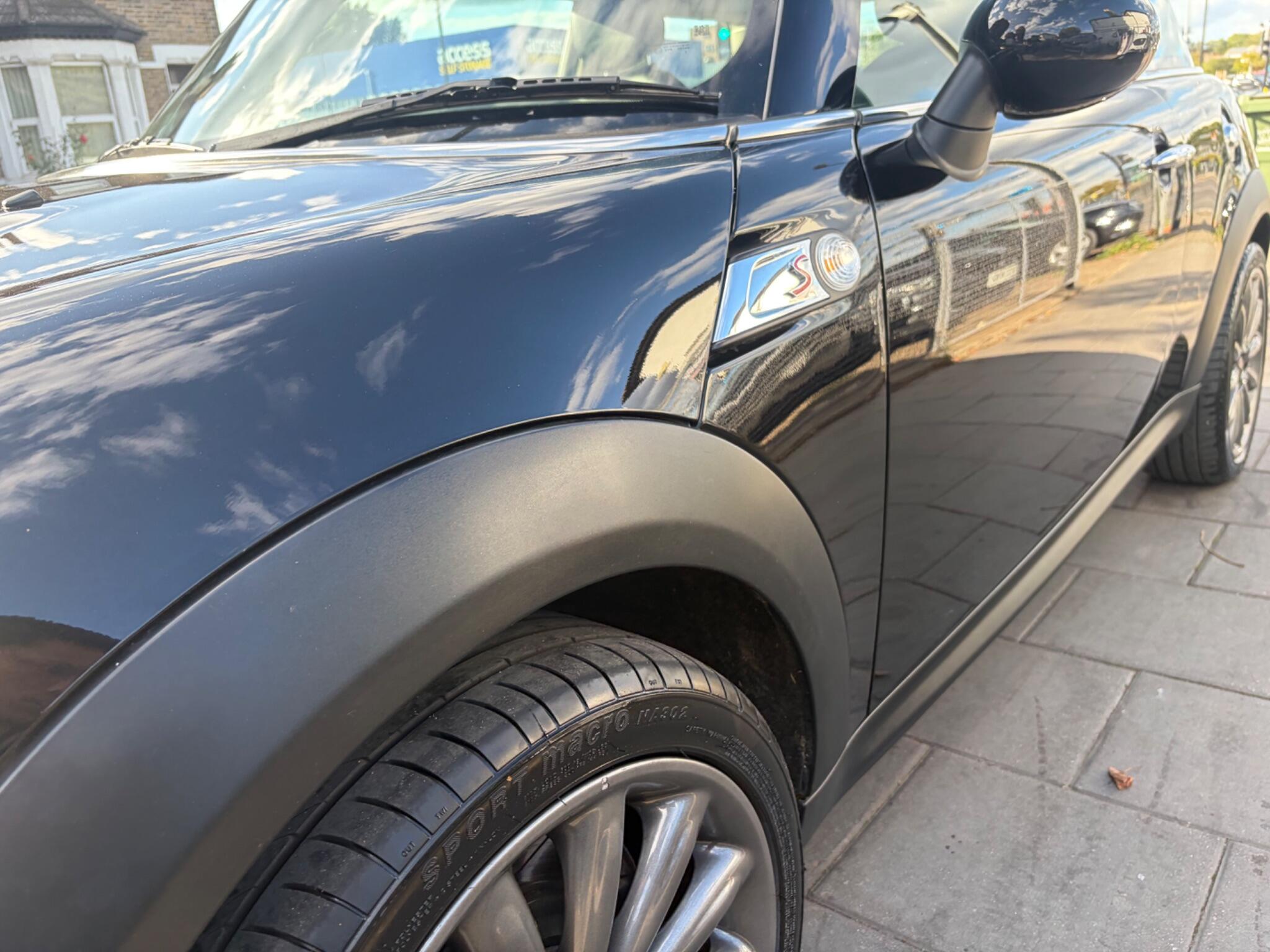 Mini Hatch view 14