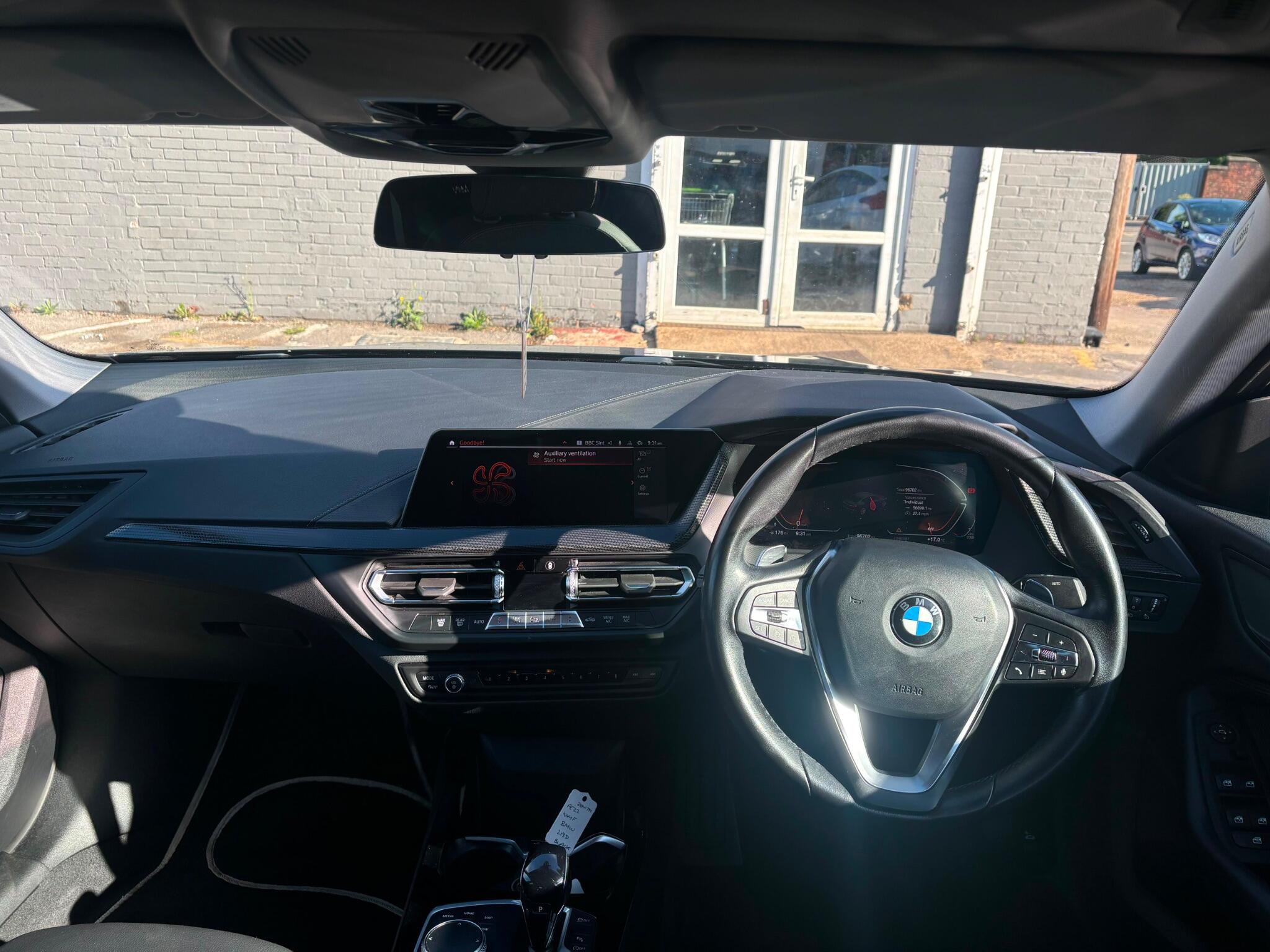 BMW 2 Series view 8