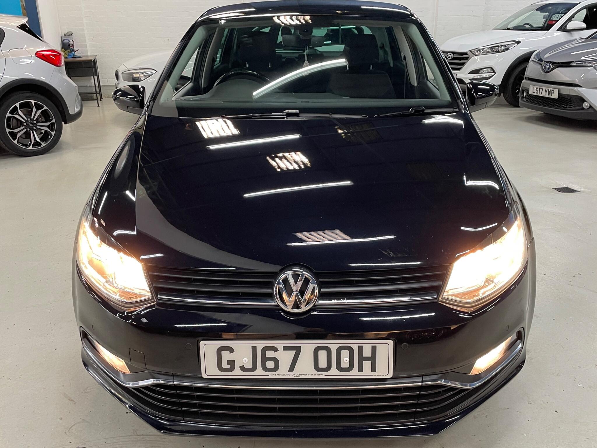 Volkswagen Polo view 6