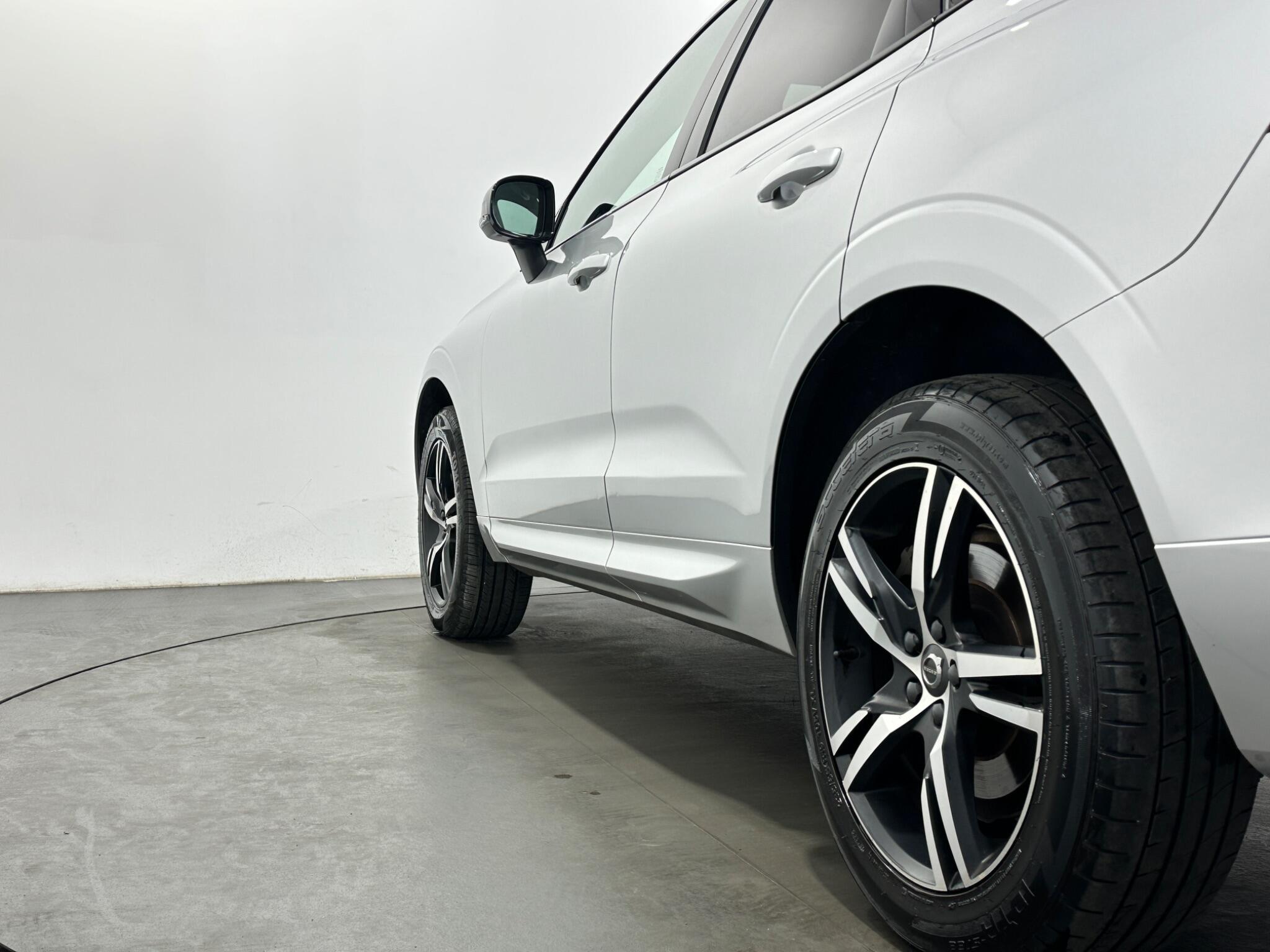 Volvo XC60 view 48