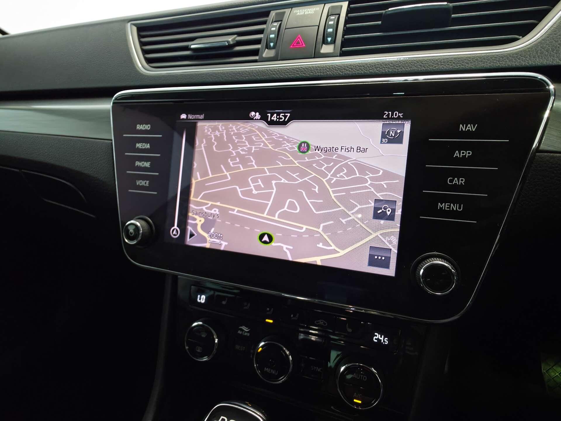 Skoda Superb view 50