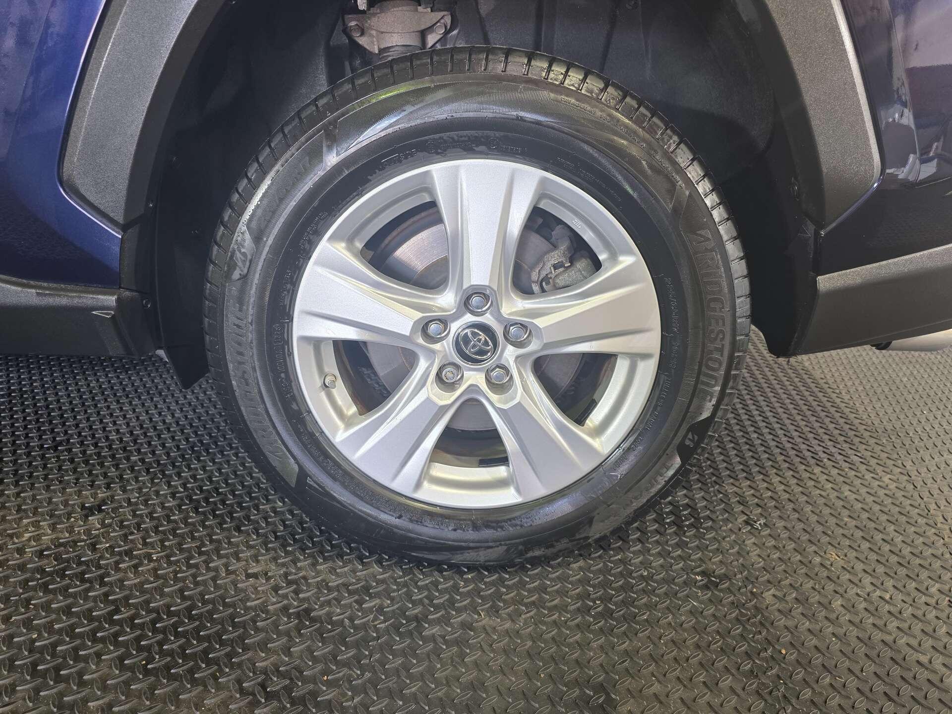 Toyota Rav4 view 49