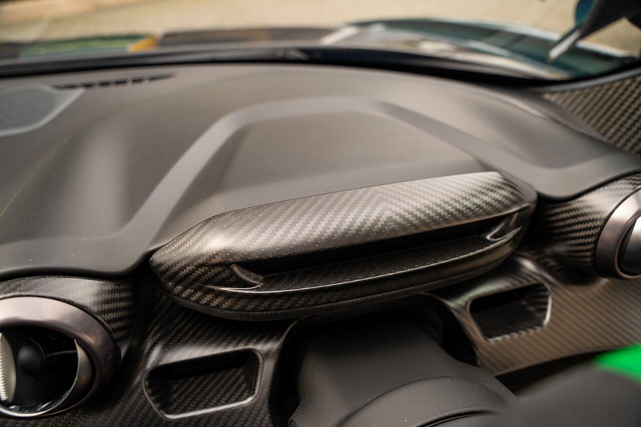 Mclaren Senna view 58