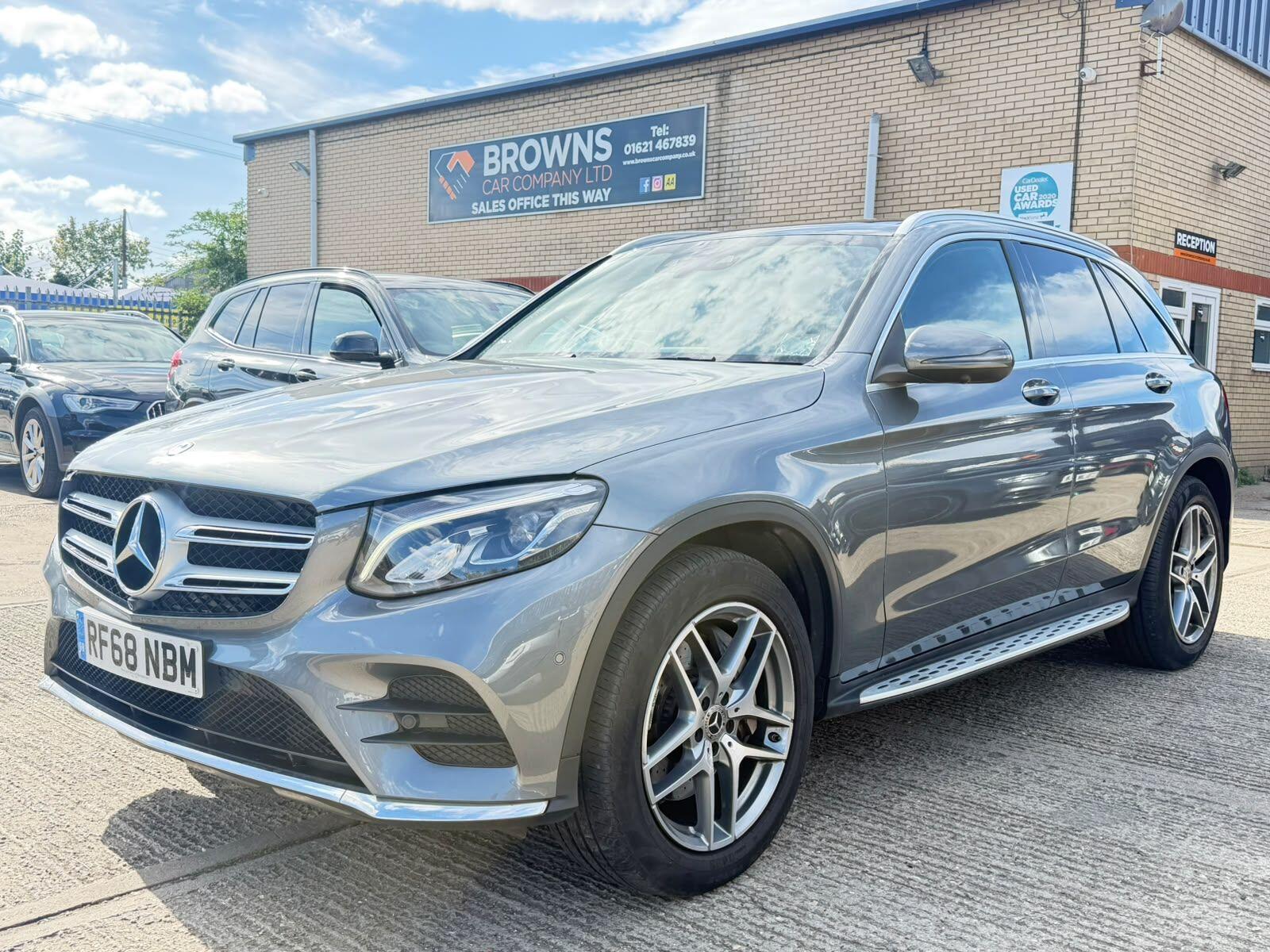 Mercedes-Benz GLC view 3