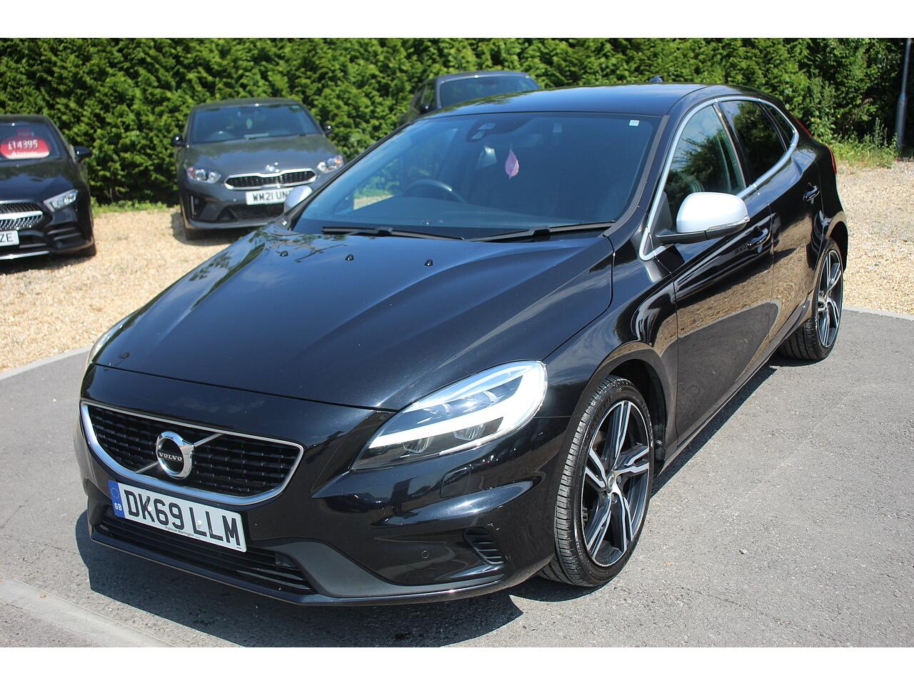 Volvo V40 view 5