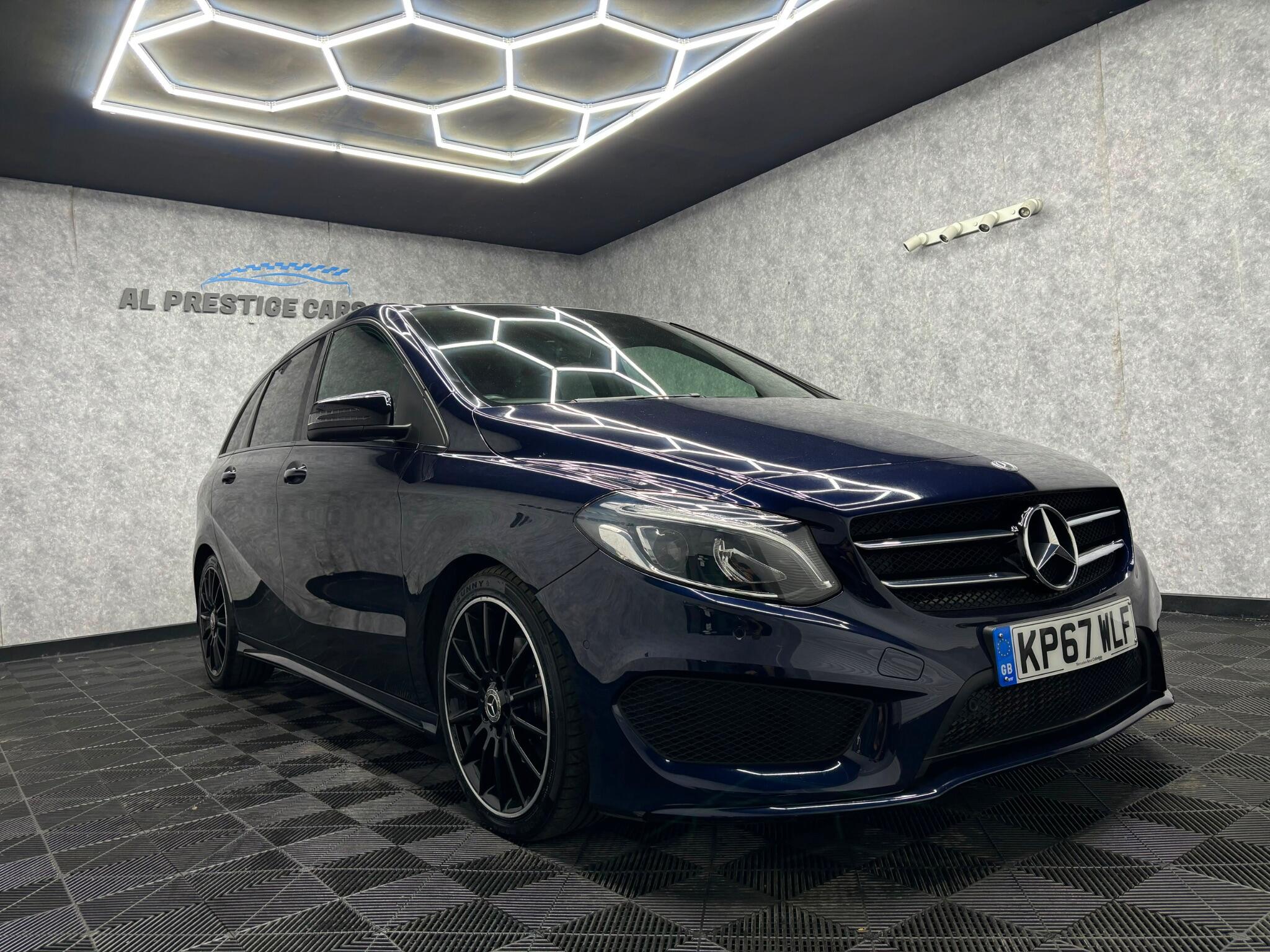 Mercedes-Benz B Class view 4