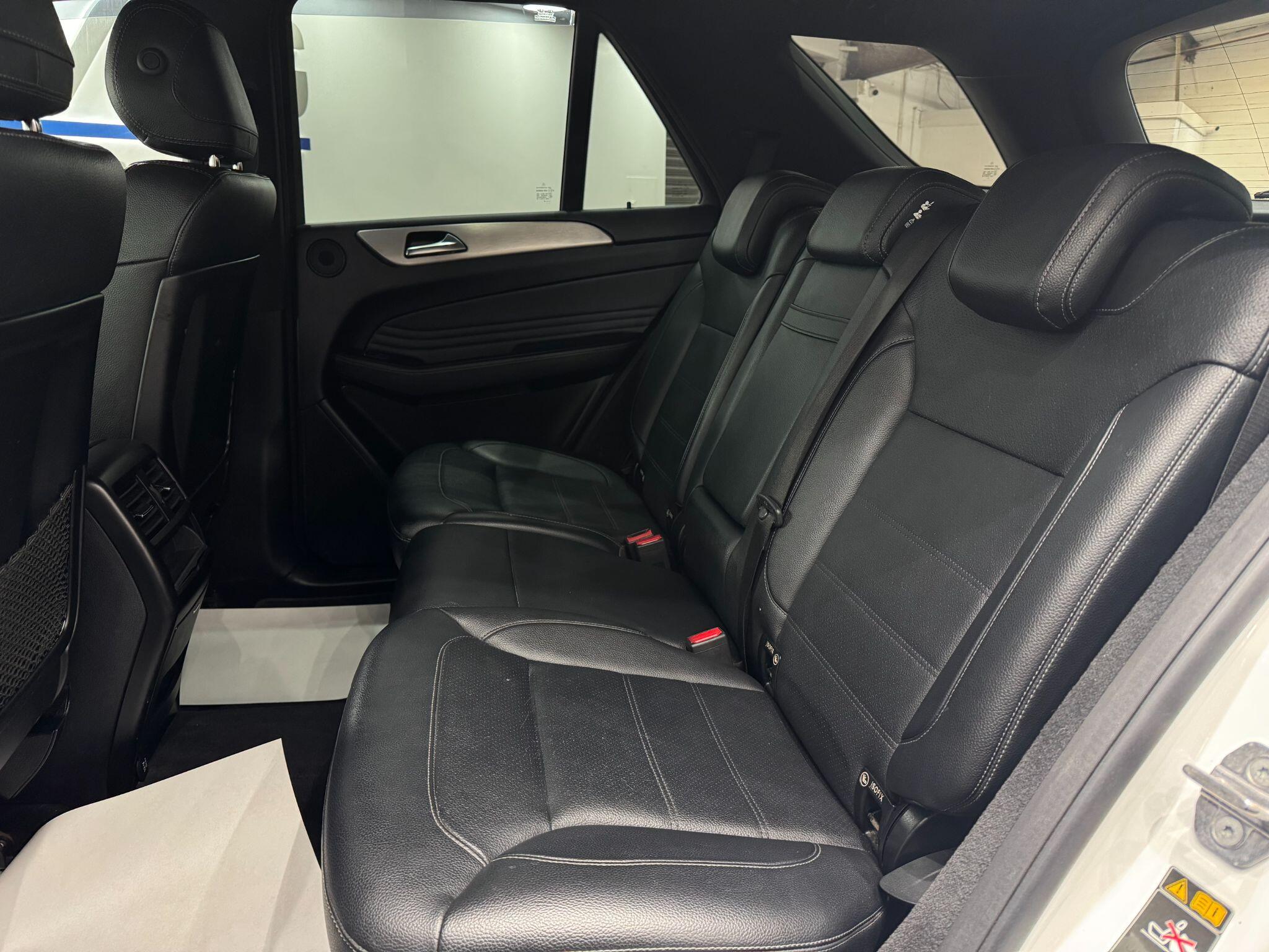Mercedes-Benz Gle view 48