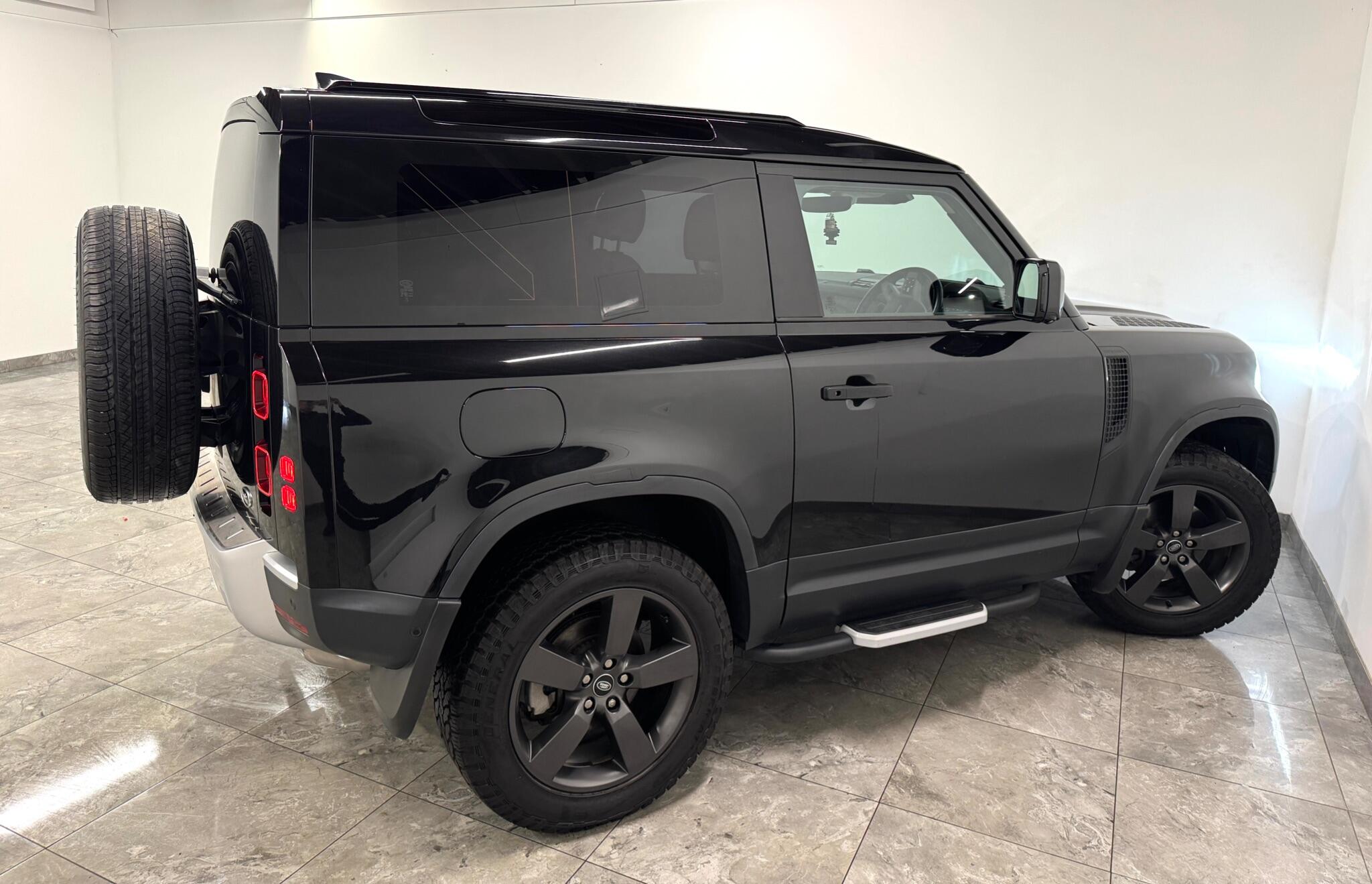 Land Rover Defender view 8