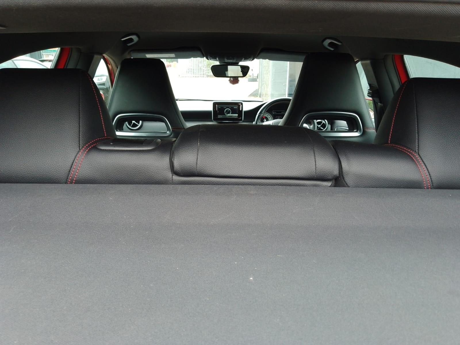 Mercedes-Benz A Class view 32