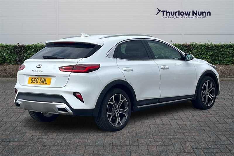 Kia Xceed view 3