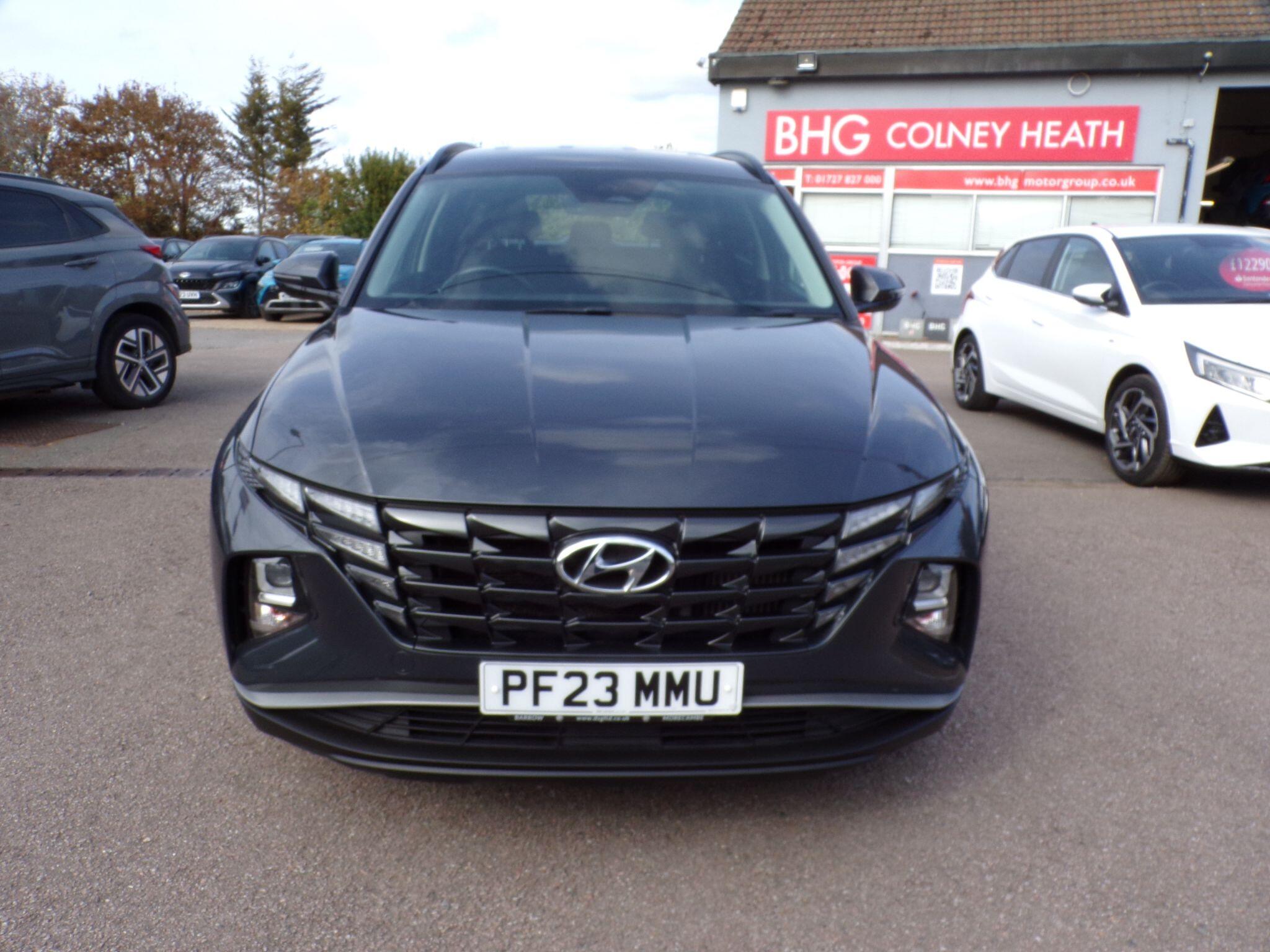 Hyundai Tucson view 3