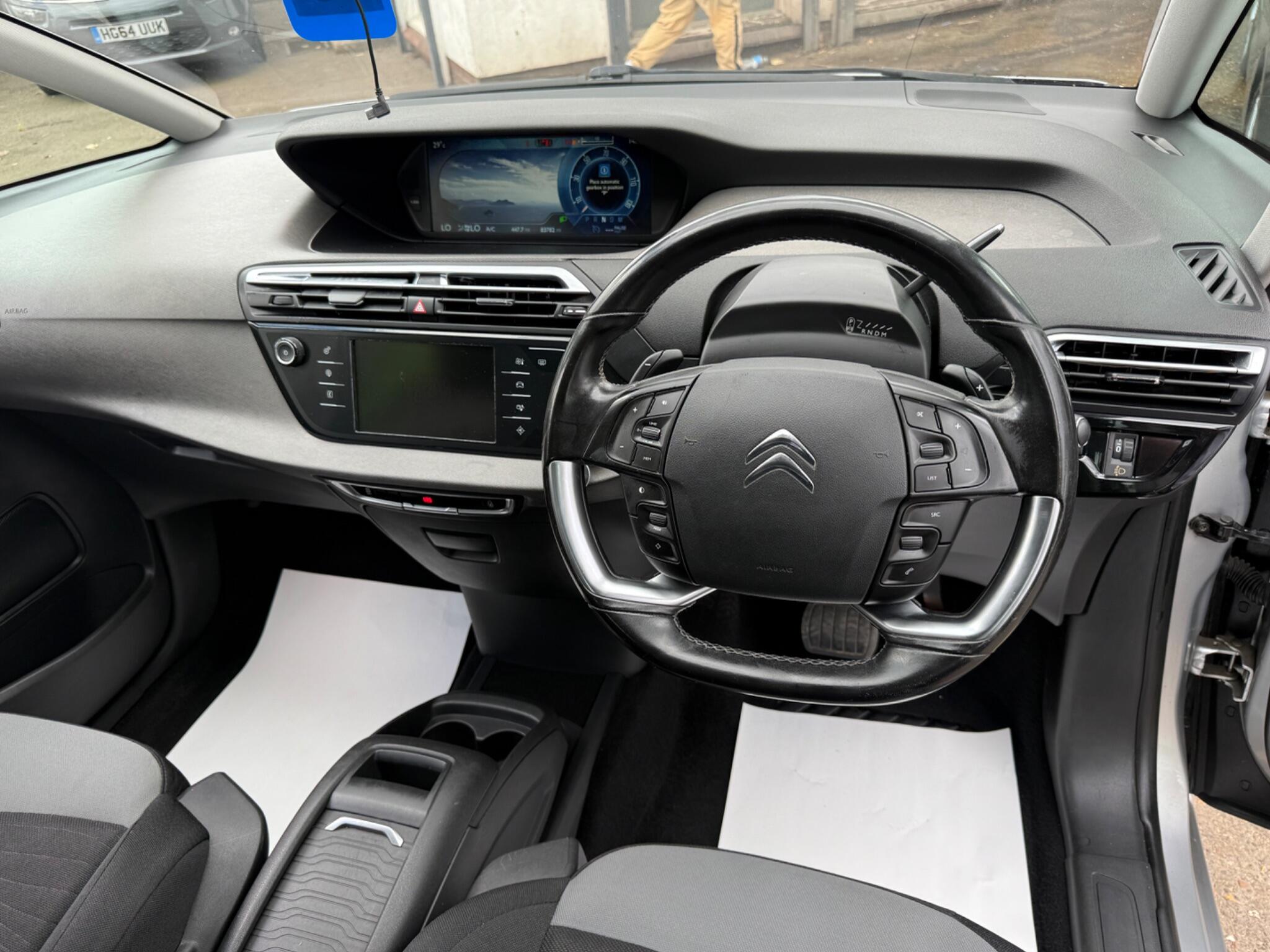 Citroen C4 Picasso - Image 29