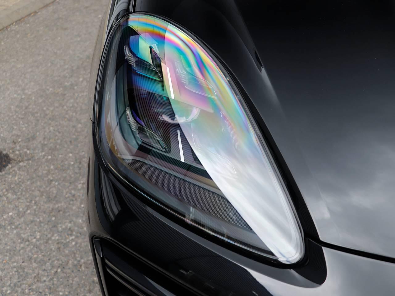 Porsche Cayenne view 9