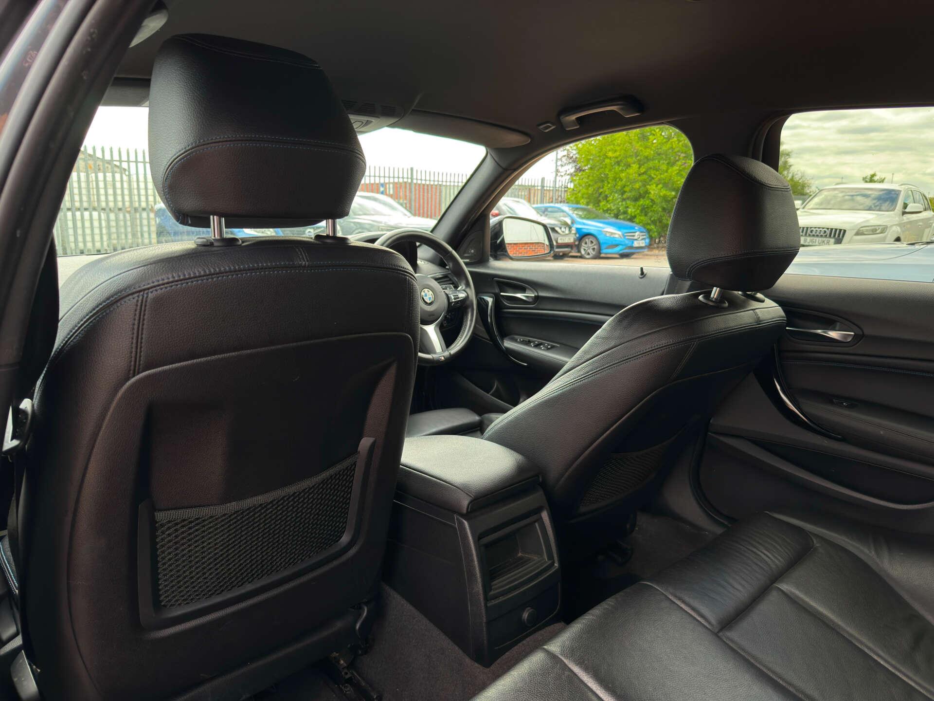 BMW 1 Series view 45