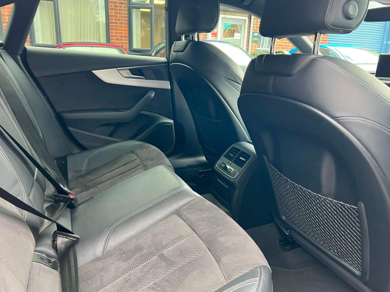 Audi A5 view 18