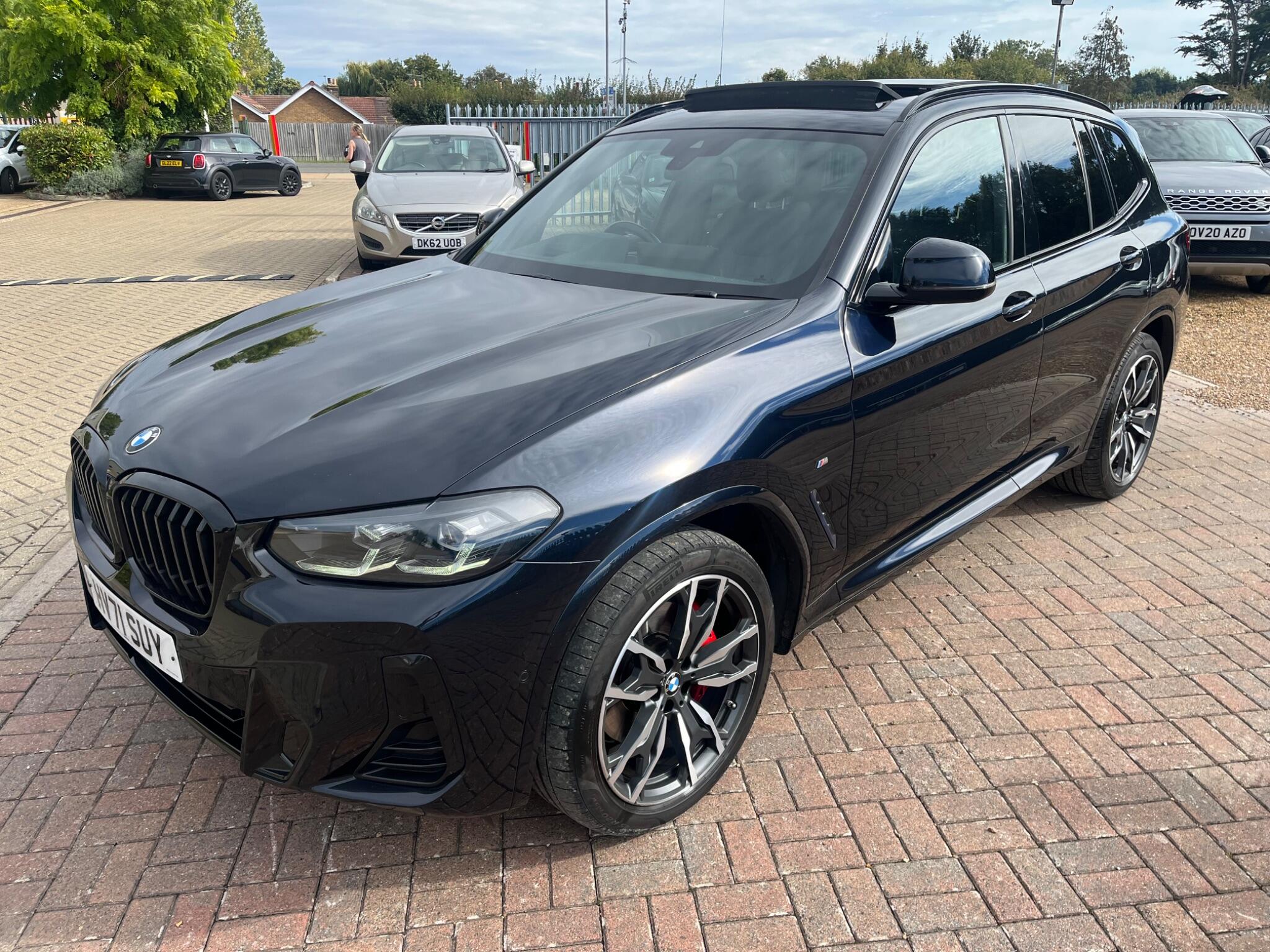BMW X3 view 9