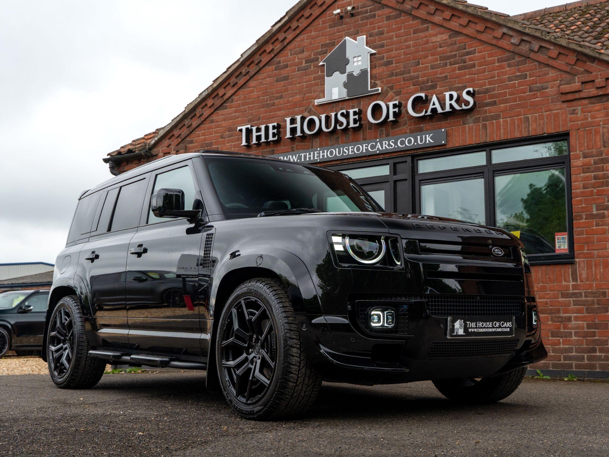 Land Rover Defender 110 main image