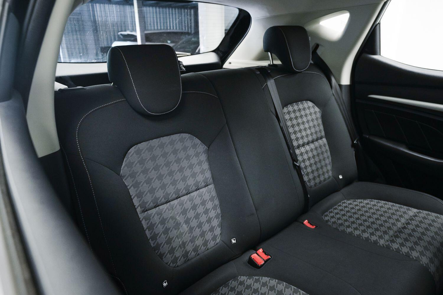 MG MG ZS view 13